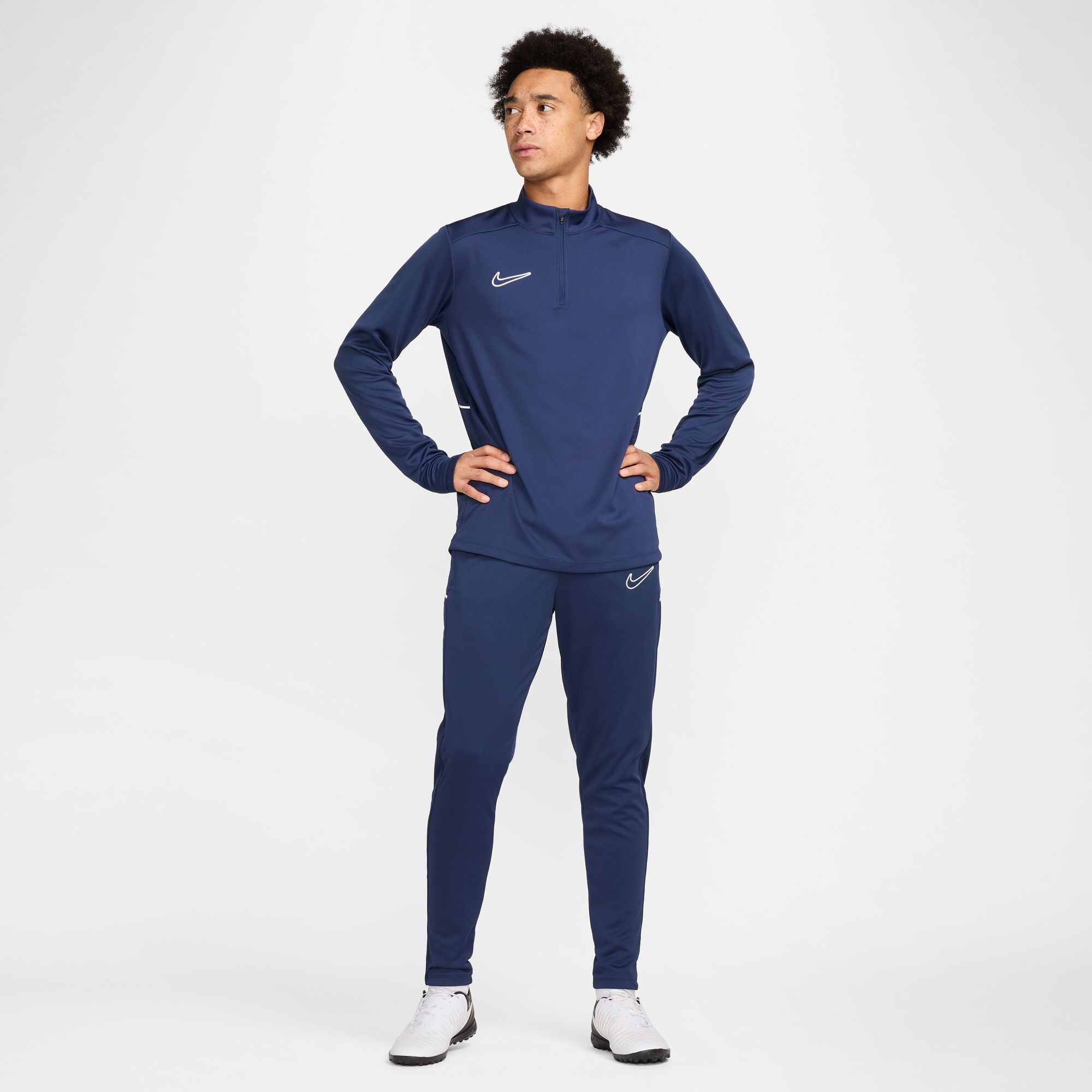 Nike Trainingshose »Nike Academy Men's Dri-FIT Soccer Pants«  für Fußball und sportliche Aktivitäten geeignet, sportlicher Stil