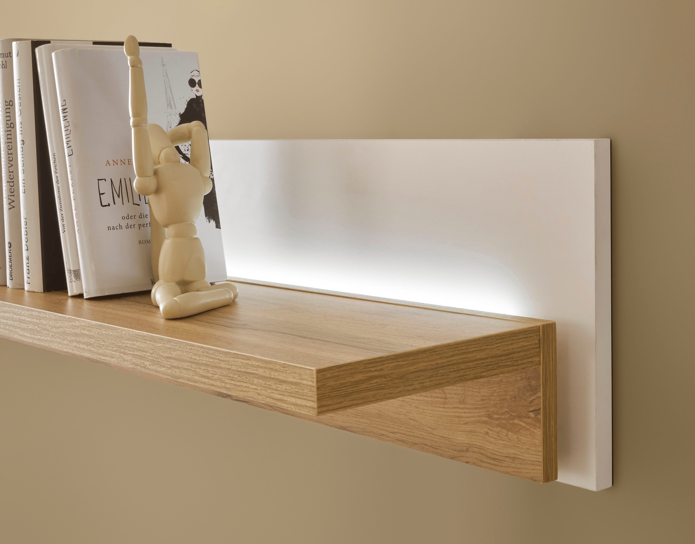 INOSIGN Wohnwand »LONG ISLAND«, (Set, 3 St.), in moderner Trendfarbe,inklusive senkrechter Beleuchtung,Breite 240 cm