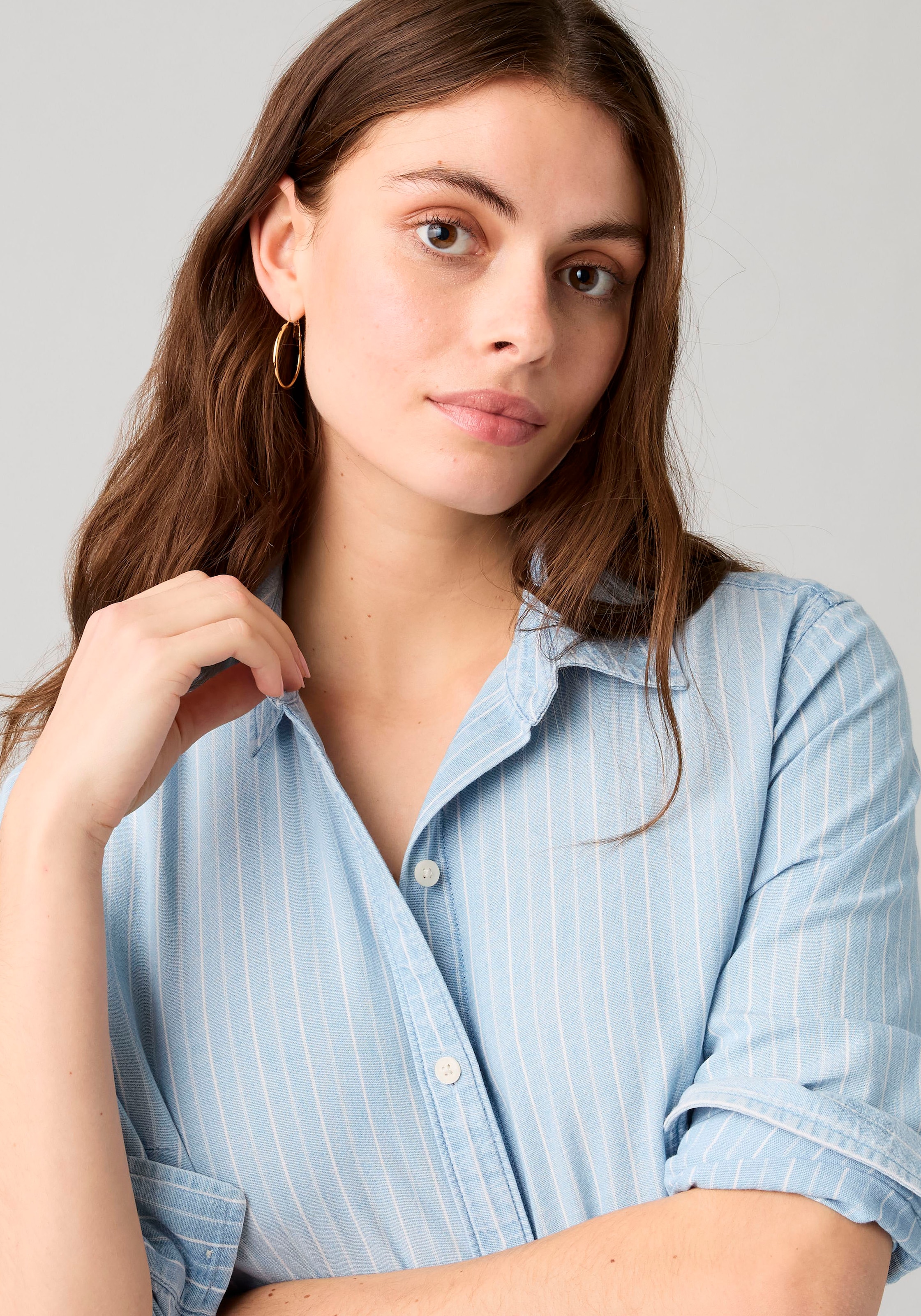 Levi's® Hemdbluse »CARLILE CLASSIC POPLIN SHIRT« Klassischer Hemdblusenkragen