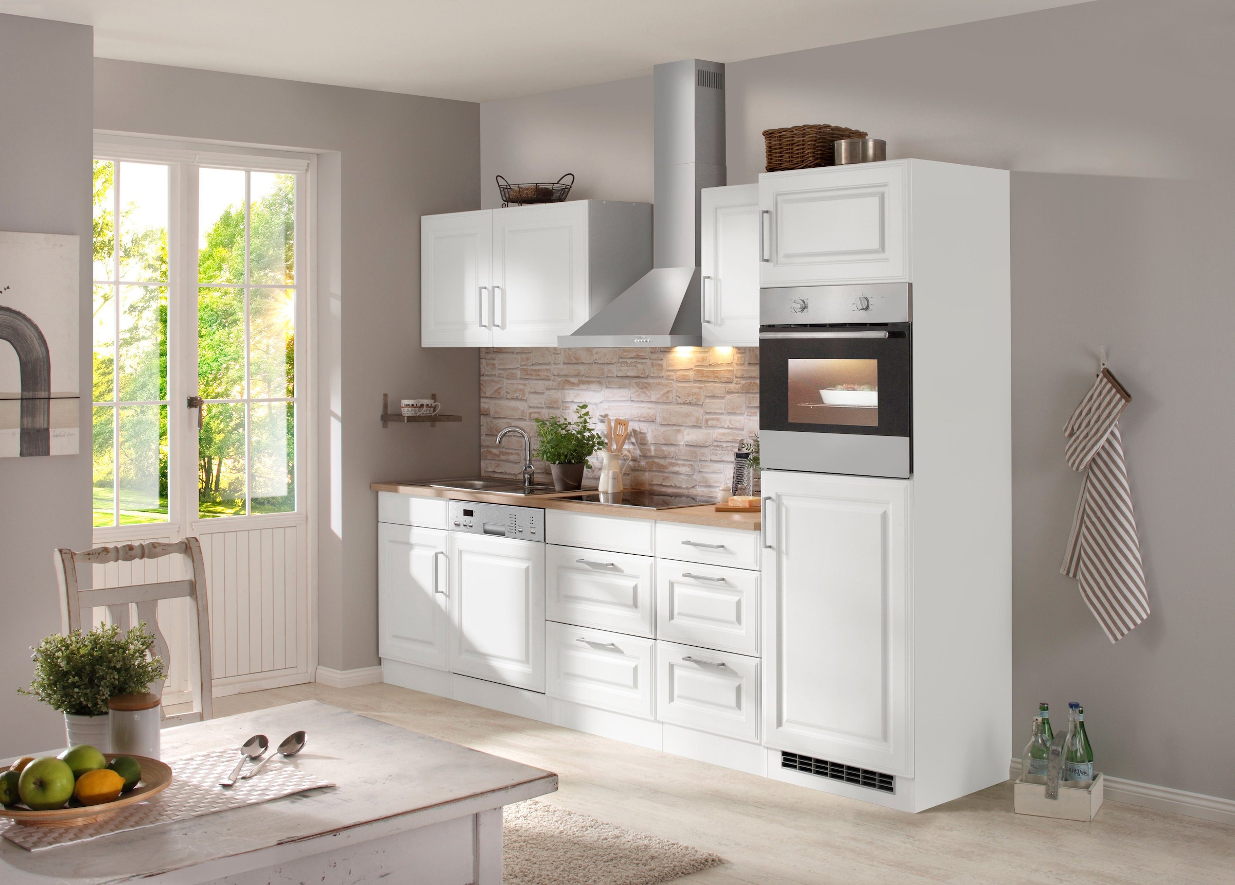 KOCHSTATION Küchenzeile »KS-Stockholm – Küche mit hochwertiger und detailreicher Landhausfront« Breite 280 cm, wahlweise mit E-Geräten,mit MDF-Fronten
