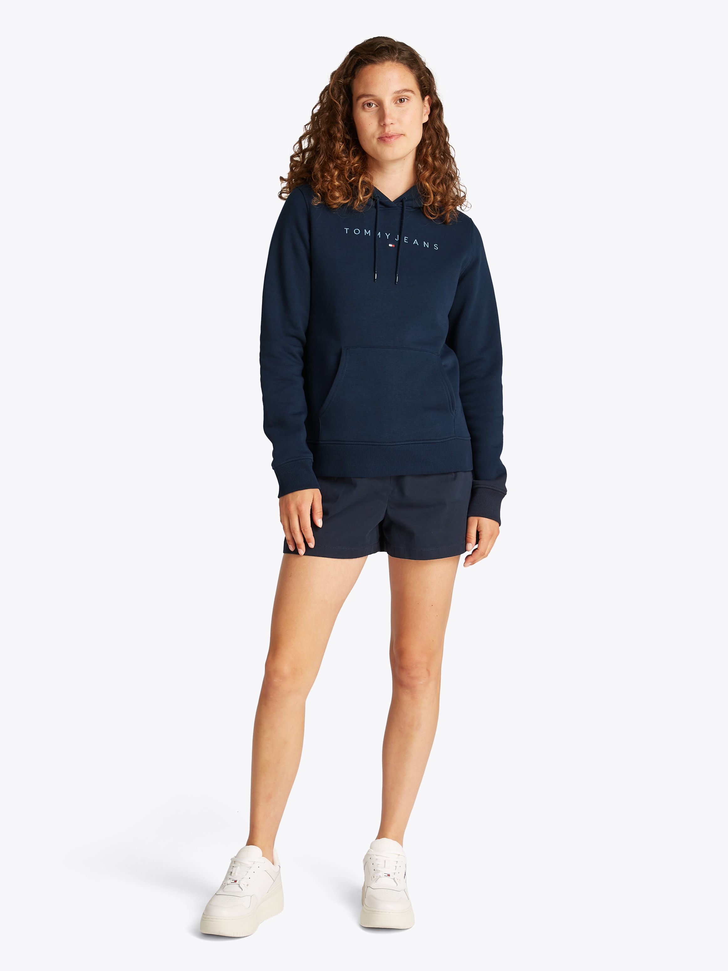 Tommy Jeans Curve Kapuzensweatshirt »TJW REG TONAL LINEAR HOODIE EXT«, in Großen Größen, Kapuze, Logostickerei