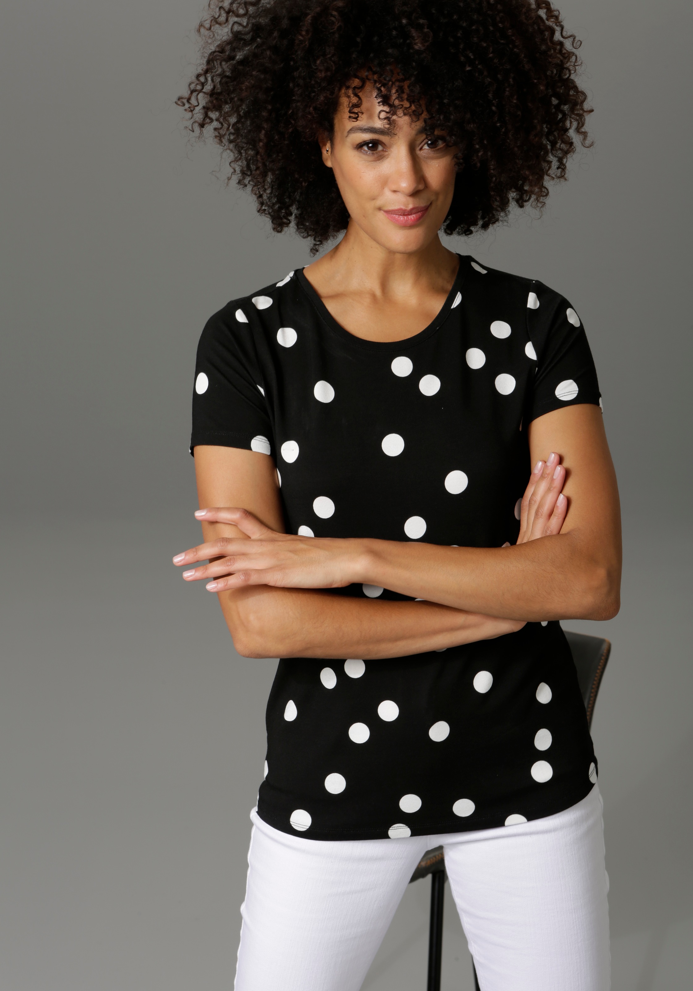 Aniston CASUAL T-Shirt, mit Punkten bedruckt - NEUE KOLLEKTION