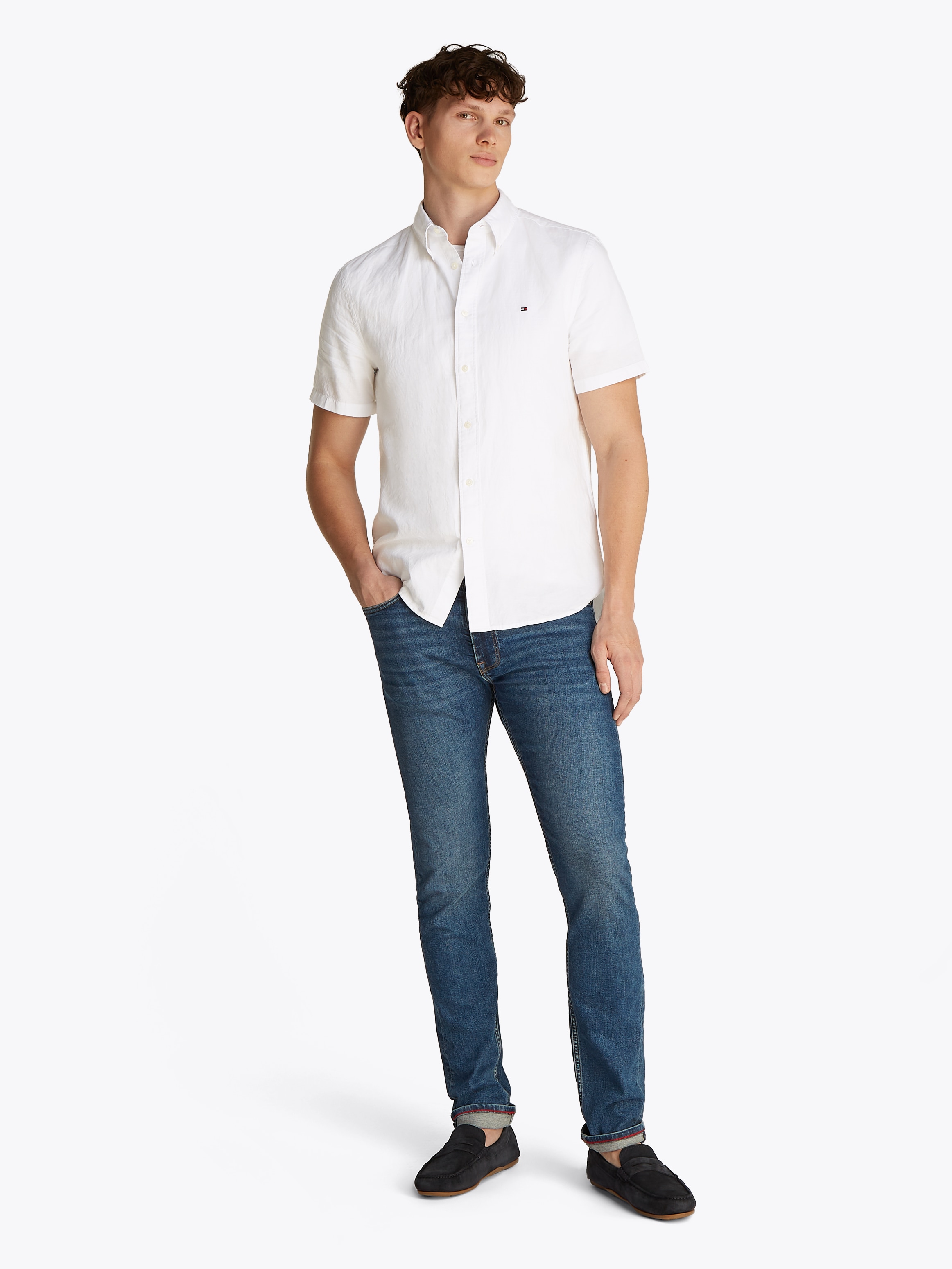 Tommy Hilfiger Kurzarmhemd »LINEN BLEND SOLID  SS Regular Fit SHIRT« mit Button-down-Kragen