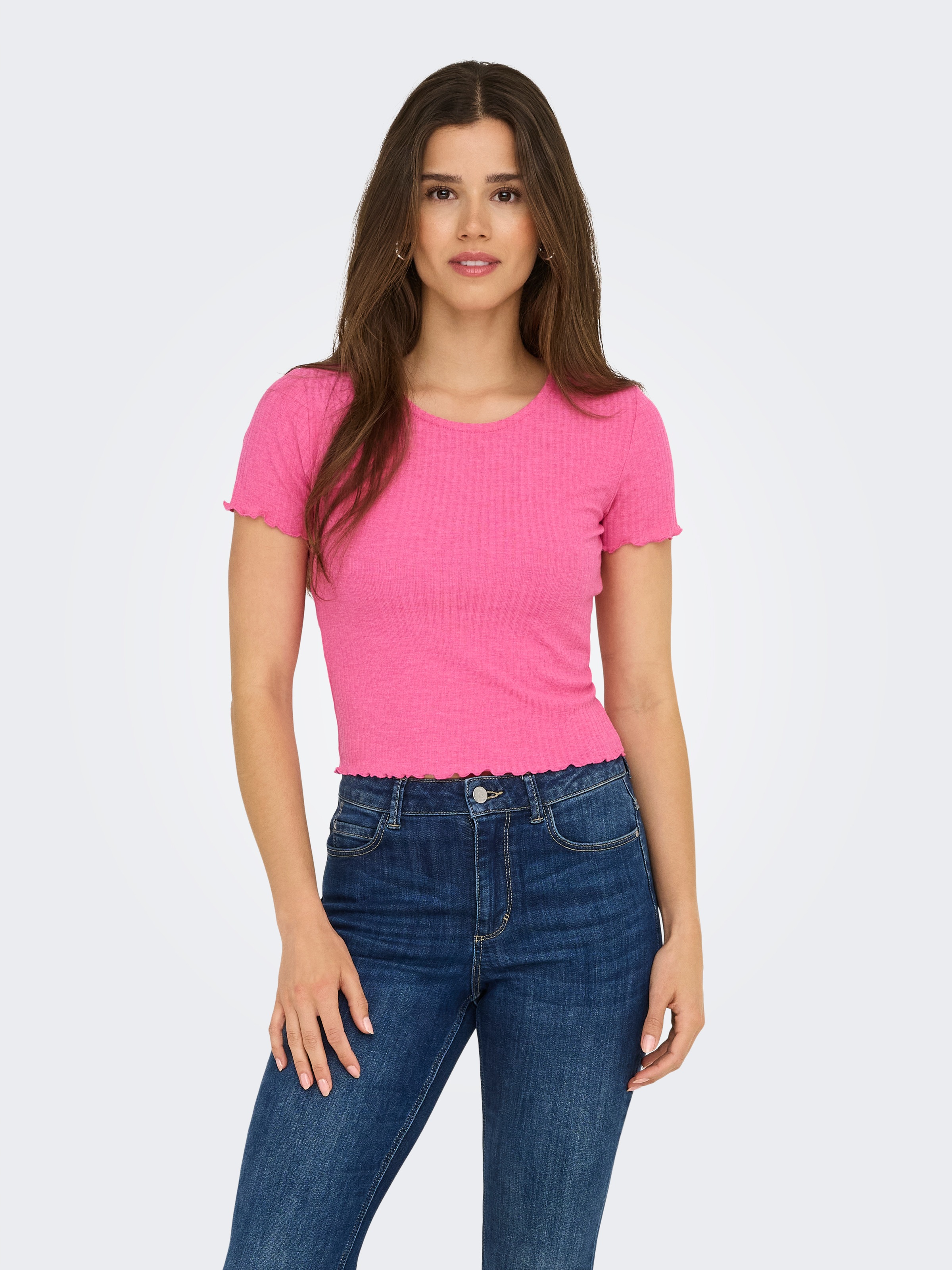 ONLY Rundhalsshirt »ONLEMMA S/S SHORT TOP NOOS JRS« Rundhals, modisch, regular fit, gewellter Abschluss, unifarben