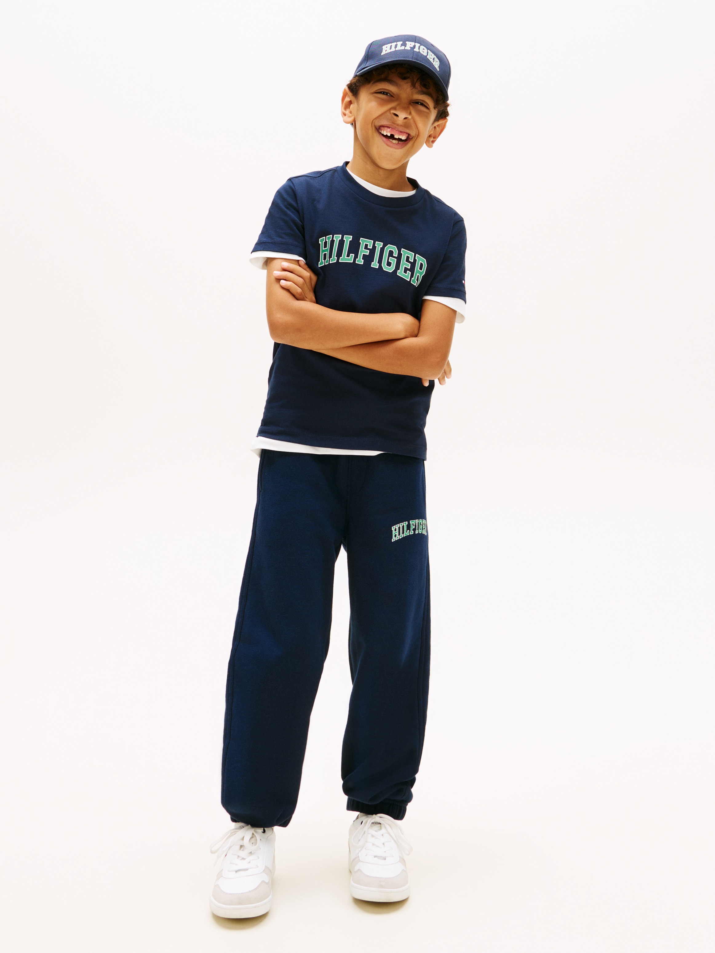 Tommy Hilfiger T-Shirt Regular Fit, großer Druck, für Kinder bis 16 Jahre