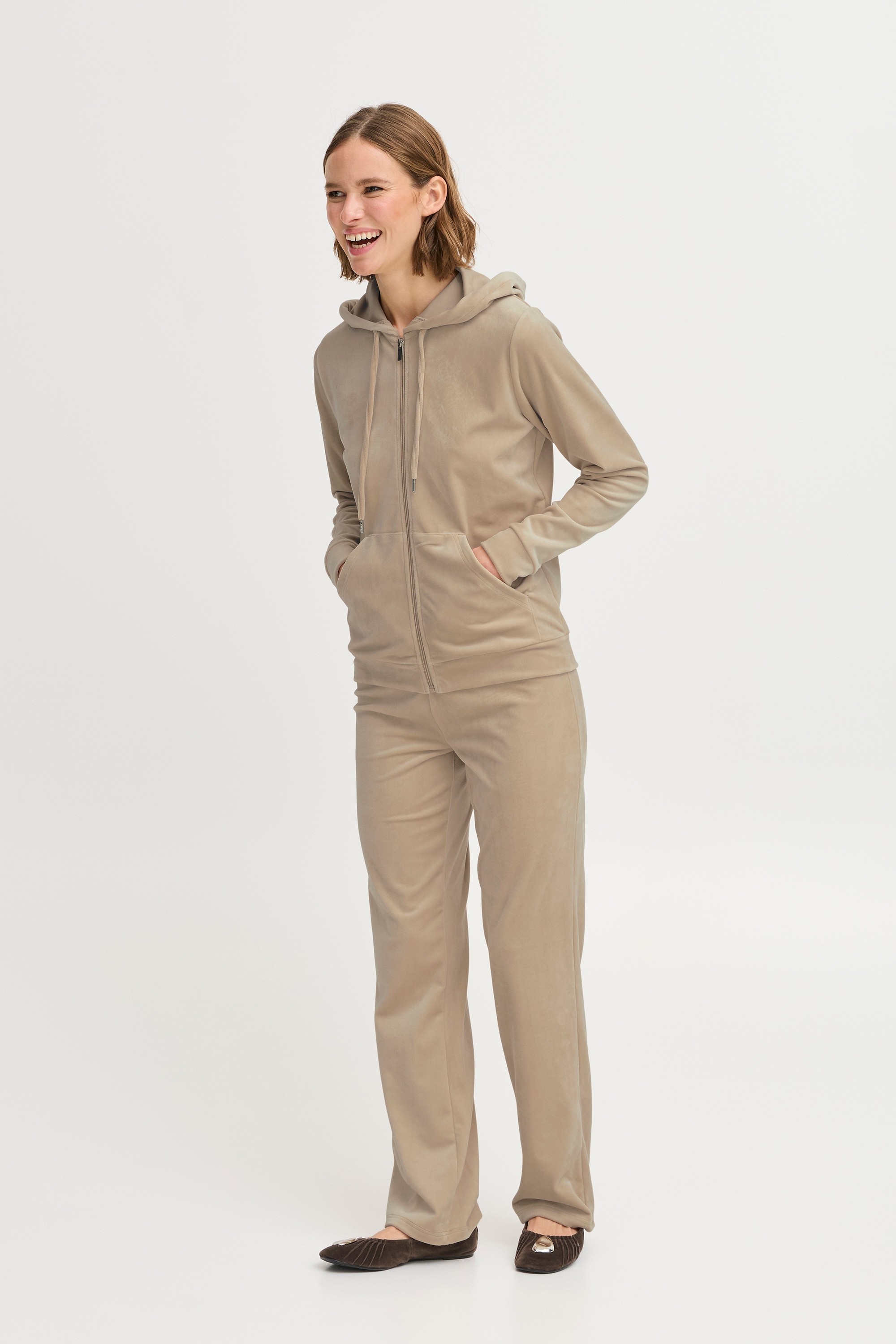 b.young Freizeitanzug »Sweat-Set BYMITZA«