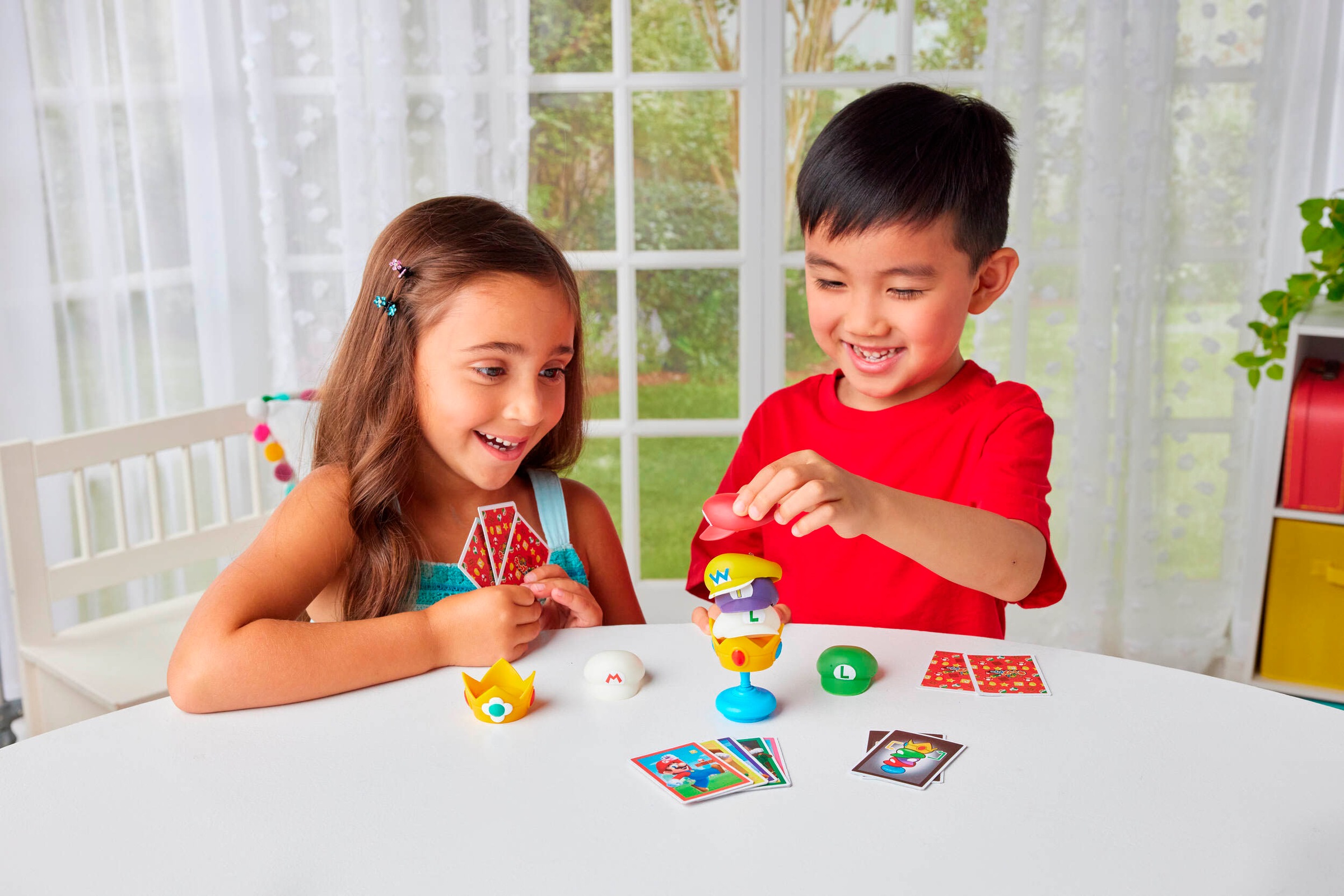 EPOCH Games Spiel »Super Mario™ Cap Stacker«