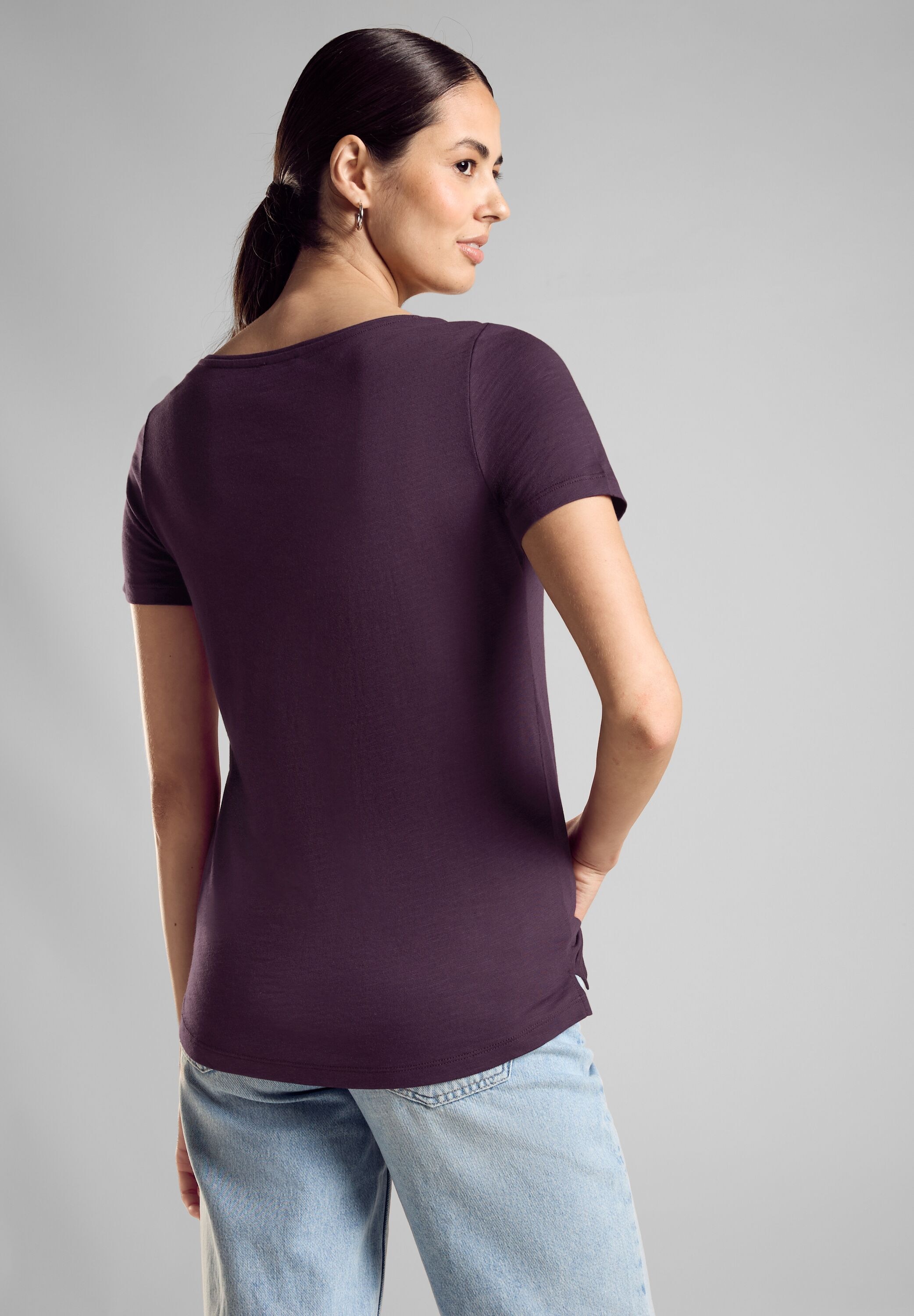 STREET ONE T-Shirt »Style Gerda«, mit längerer Rückseite