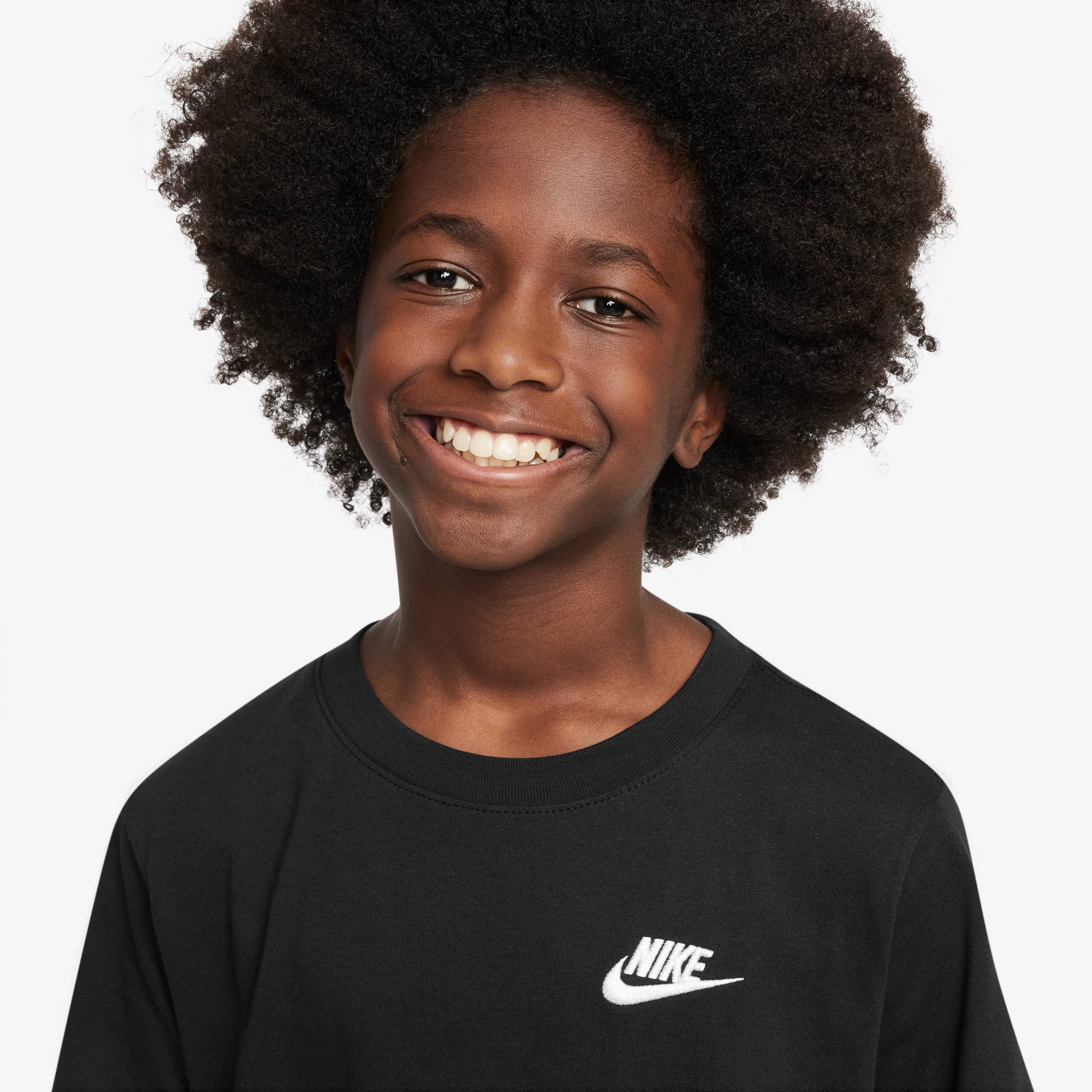 Nike Sportswear T-Shirt »K NSW TEE EMB FUTURA LBR« für Jugendliche, gerader Schnitt, sportlicher Stil