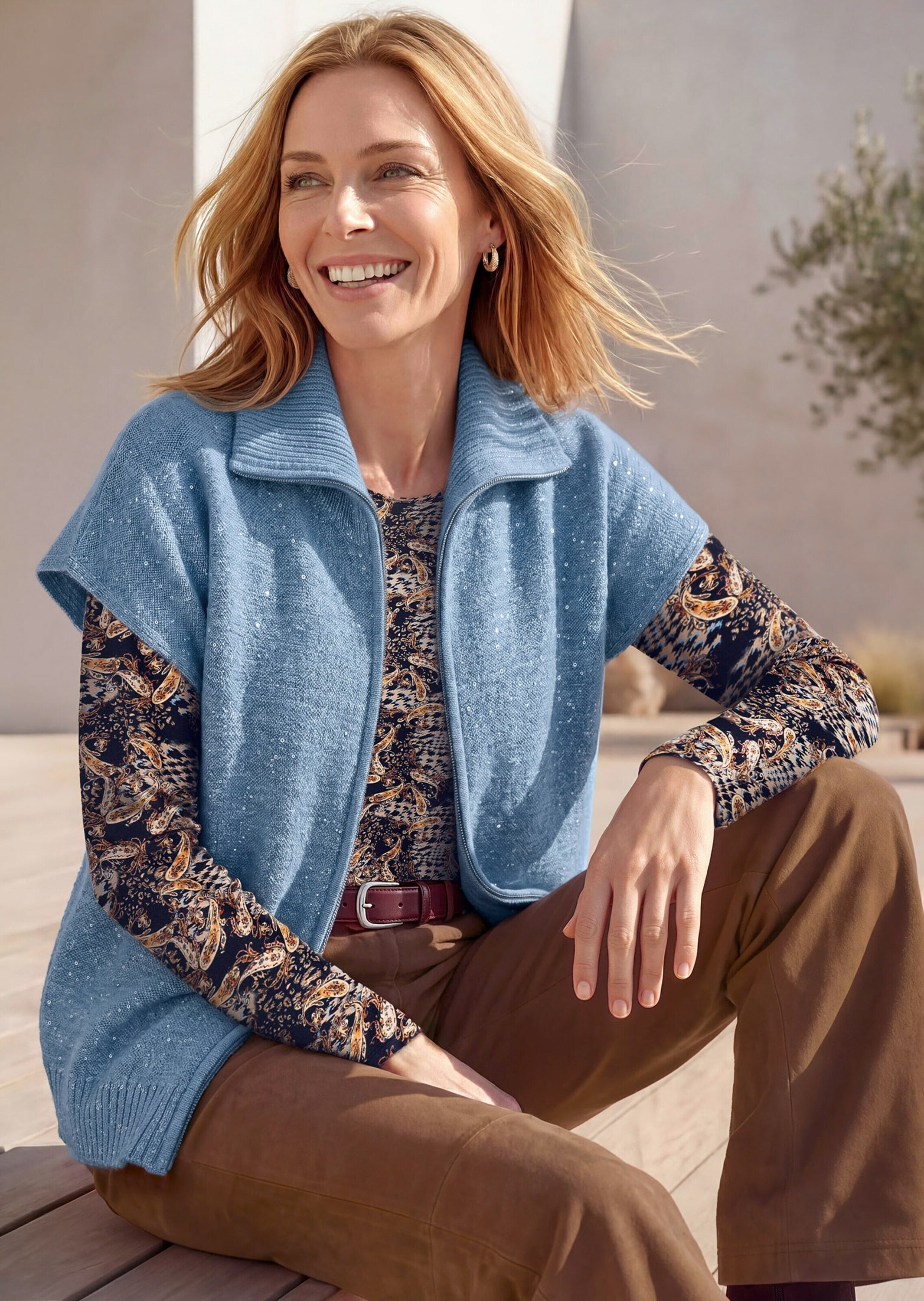 GOLDNER Strickjacke »Weste mit Reißverschluss, Umlegekragen« Pailletten mit verstrickt