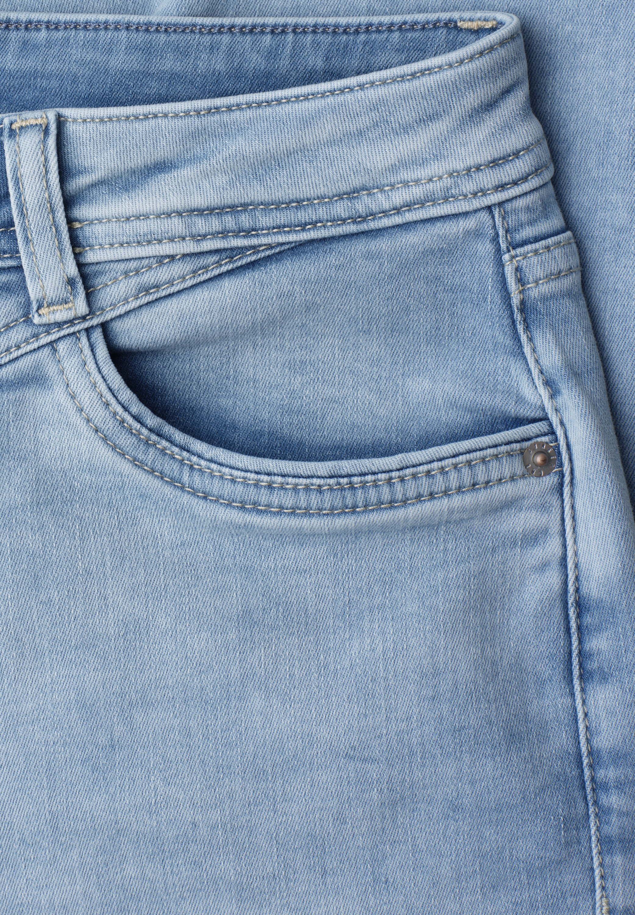 STREET ONE Bermudas »Style Jane«  Slim Leg Bermuda mit Turn-Up-Detail
