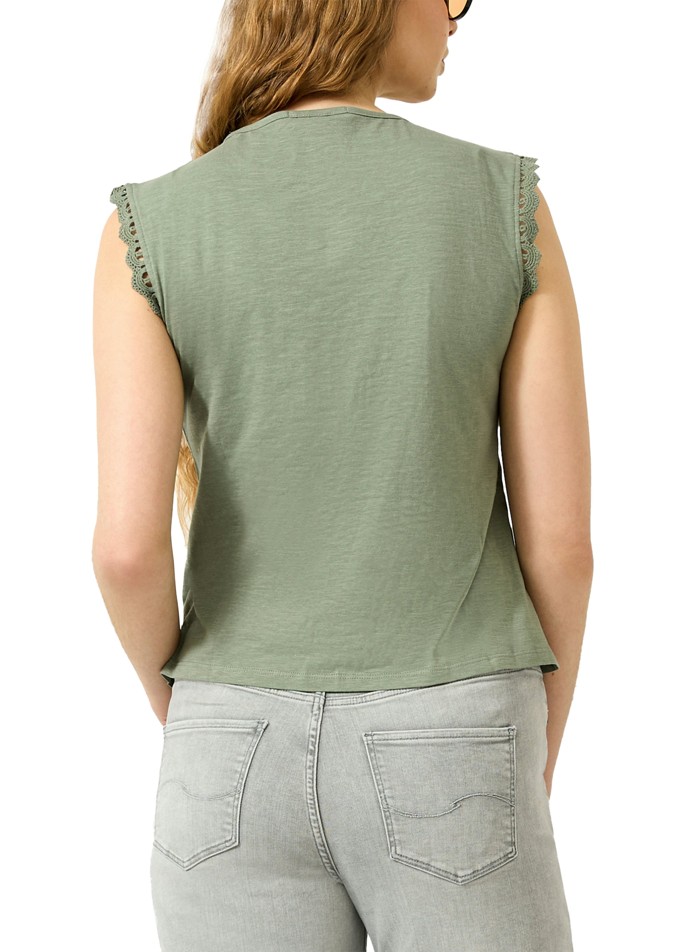 QS Rundhalsshirt mit Häkel-Details an der Schulter