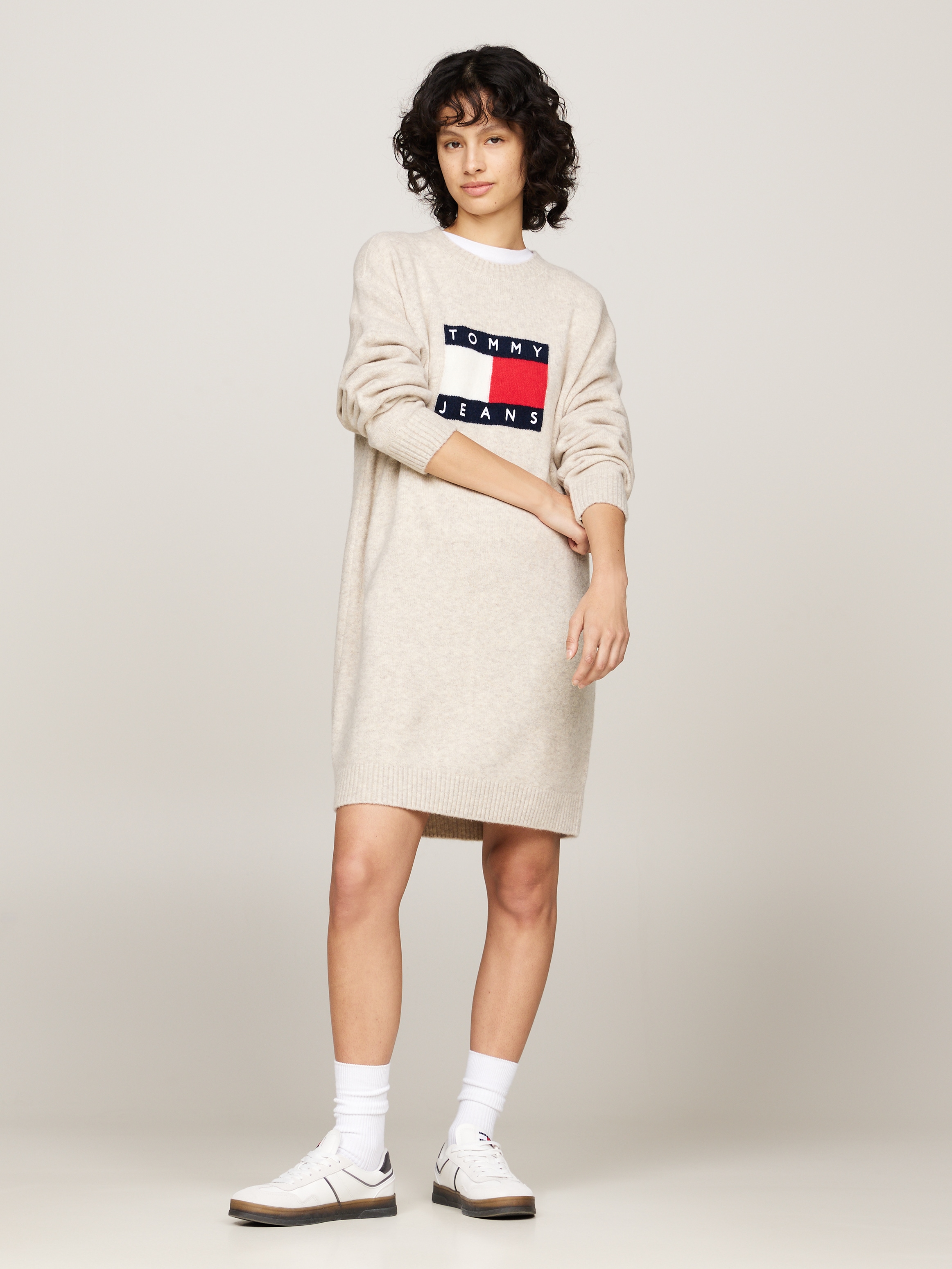 Strickkleid »TJW MLNGE FLAG SWEATER DRESS EXT«, in Großen Größen, mit Wollanteil &...