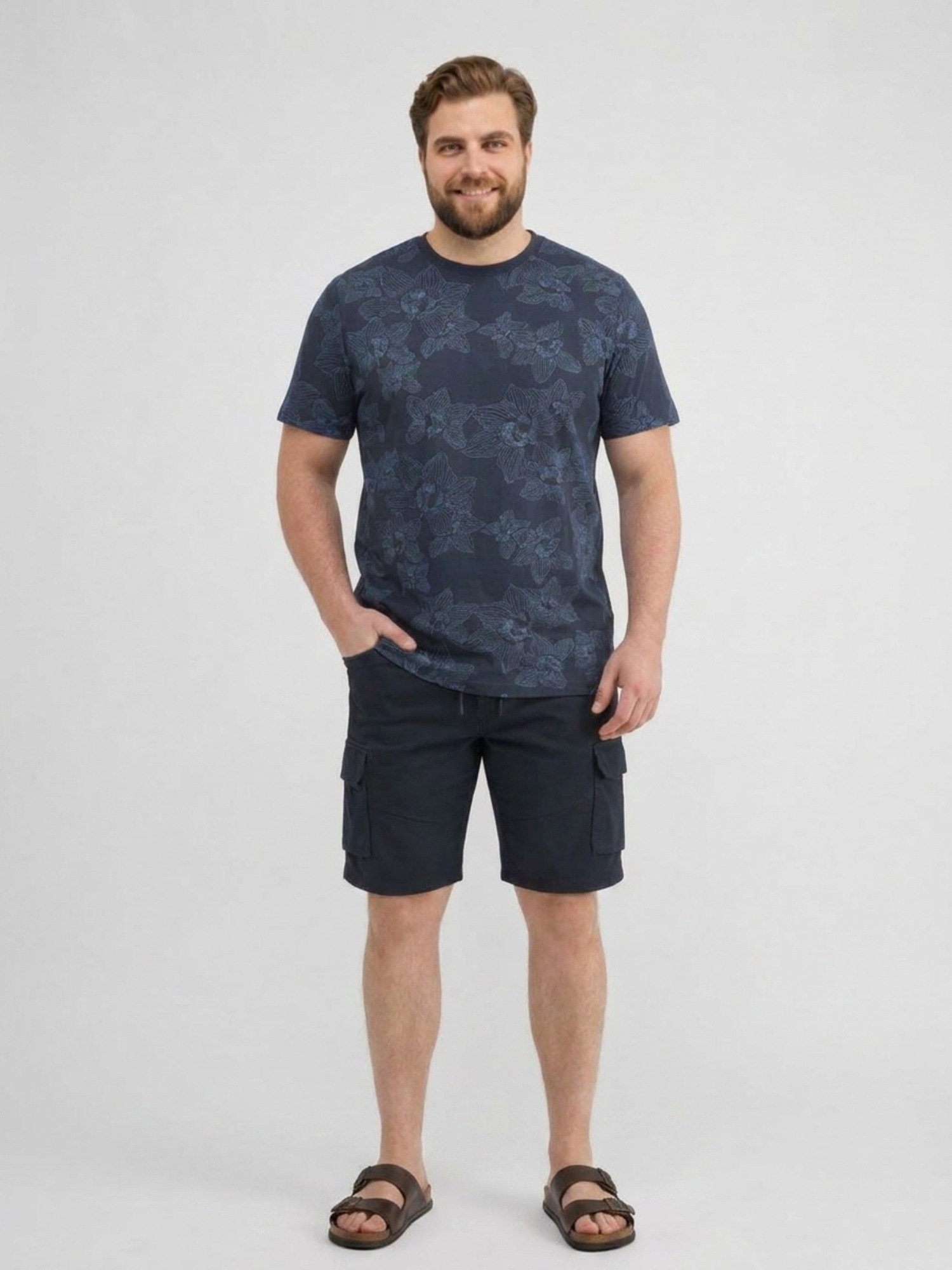 LERROS Rundhalsshirt »Floral bedrucktes T-Shirt in Jersey-Qualität, große Größen«