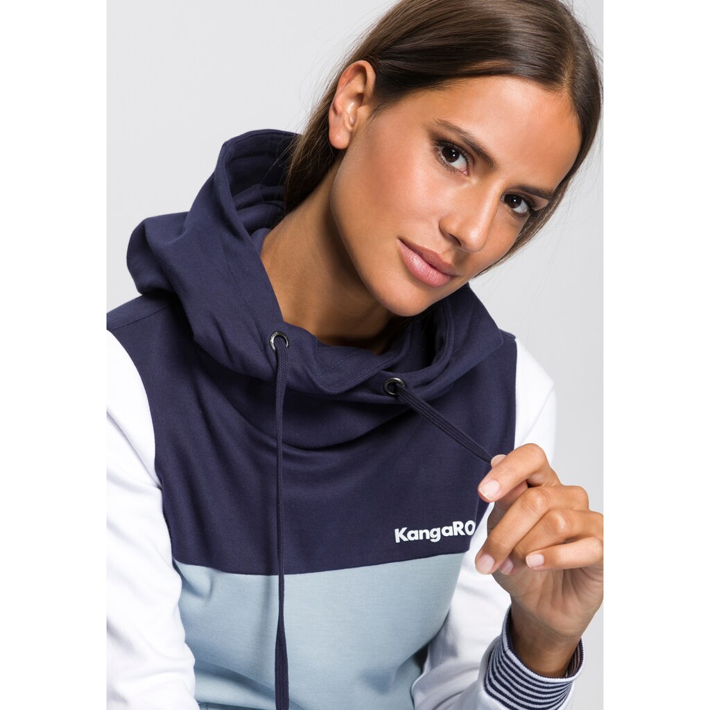 KangaROOS Kapuzensweatshirt, mit modischer Kombination aus Color-Blocking und Streifen