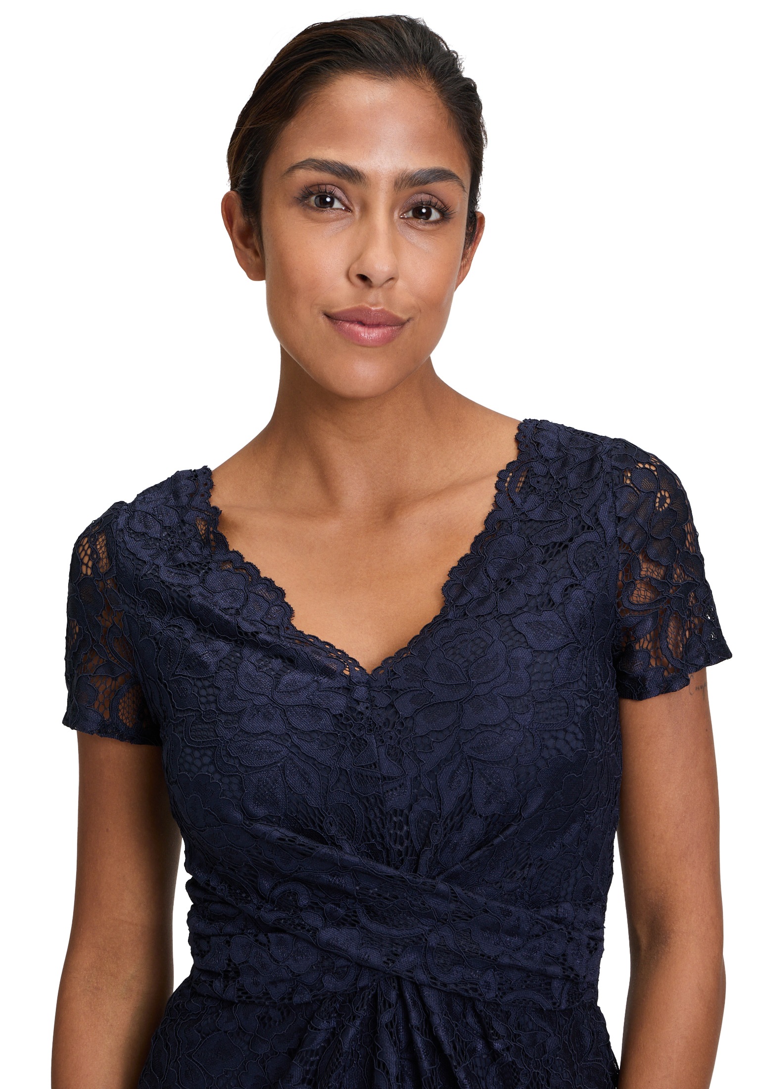 Vera Mont Spitzenkleid »Spitzenkleid figurbetont«