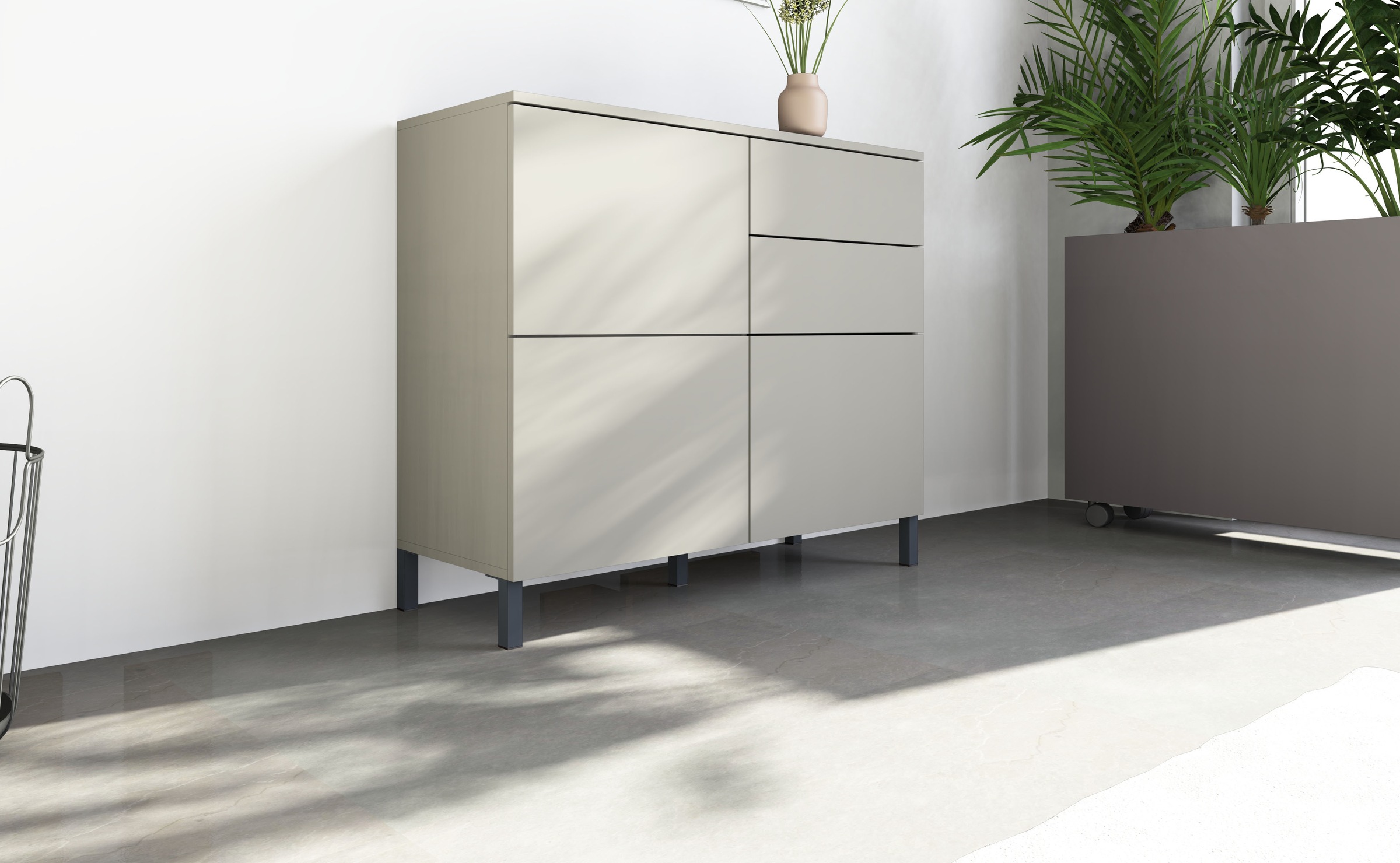 borchardt Möbel Kommode »Haama, modern, grifflos, Metallfüße, praktisch,  3 Türen« Push-To-Open, verstellbare Einlegeböden, viel Stauraum, Breite 93cm