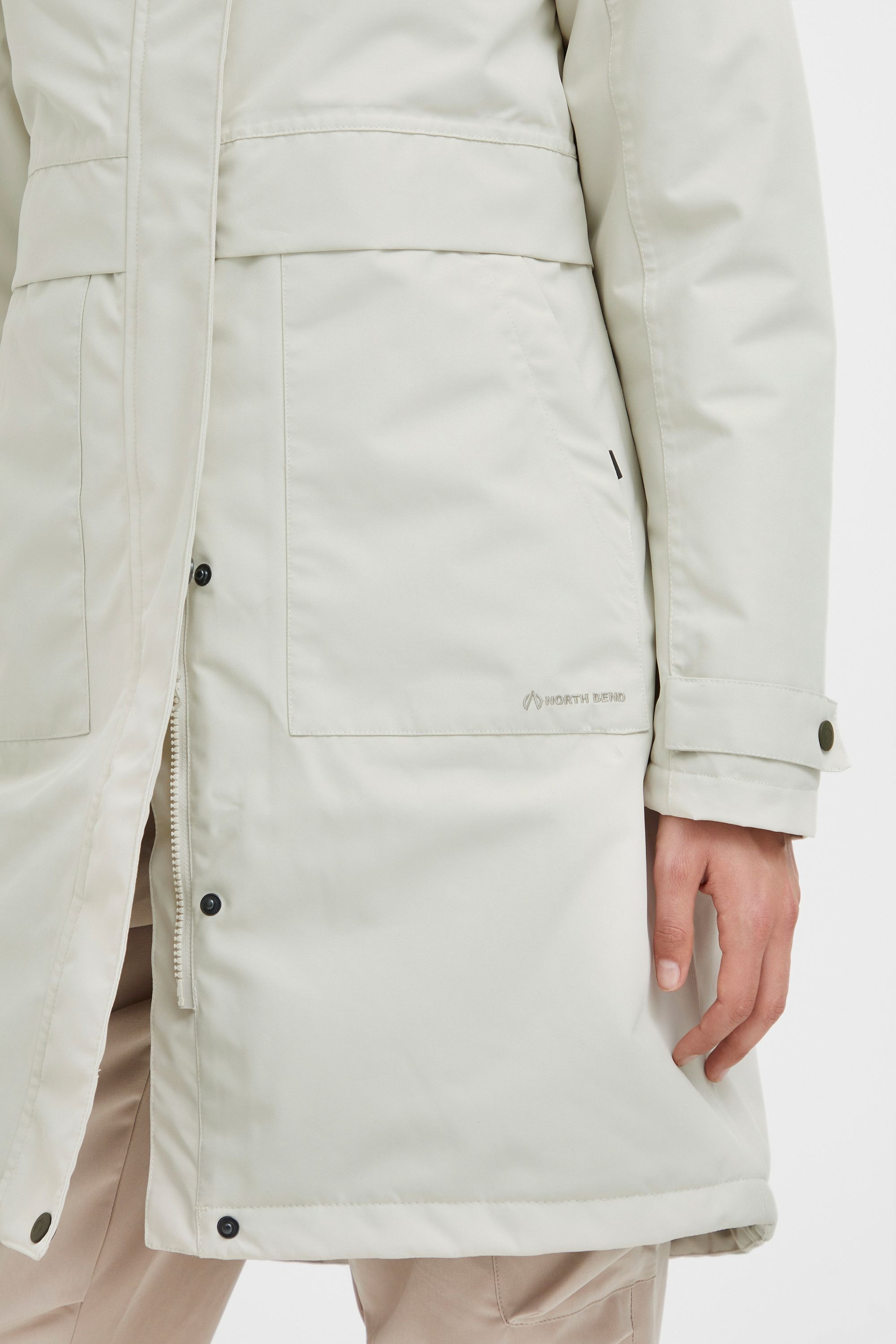 North Bend Winterjacke »Wintermantel NBMalika W W-PRO 8.000 mit wasserdichter Beschichtung«