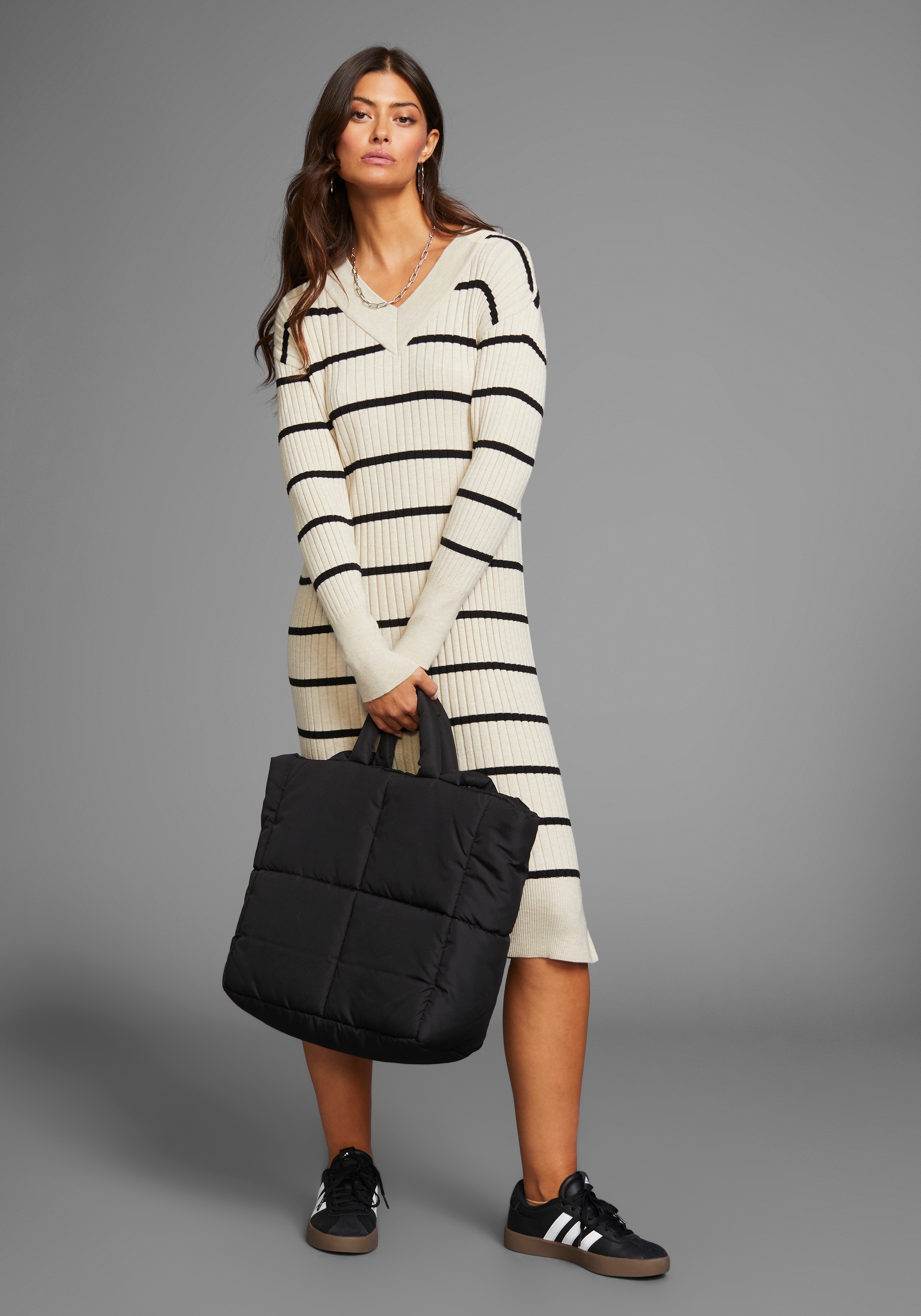 Laura Scott Strickkleid, aus weichem Rippstrick, Midi Länge