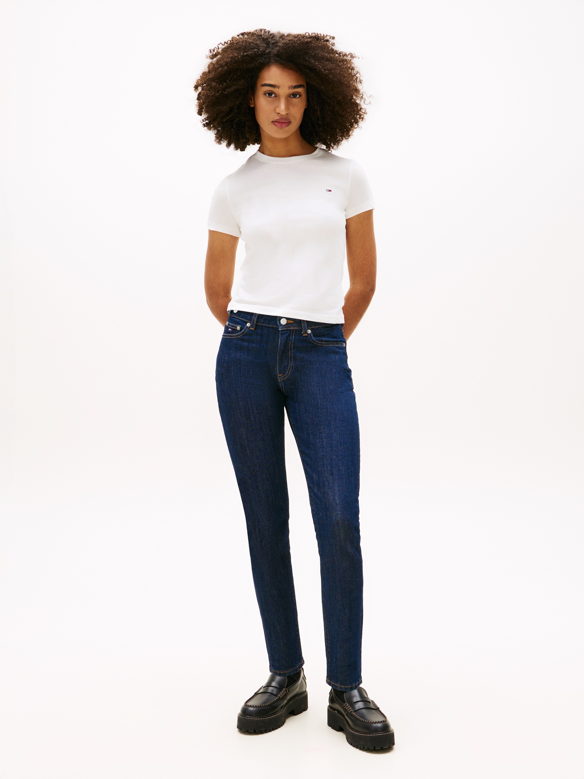 Tommy Jeans T-Shirt »TJW 2PACK C-NECK TEE« Packung, 2er, 2 Stk. mit Logo-Stickerei