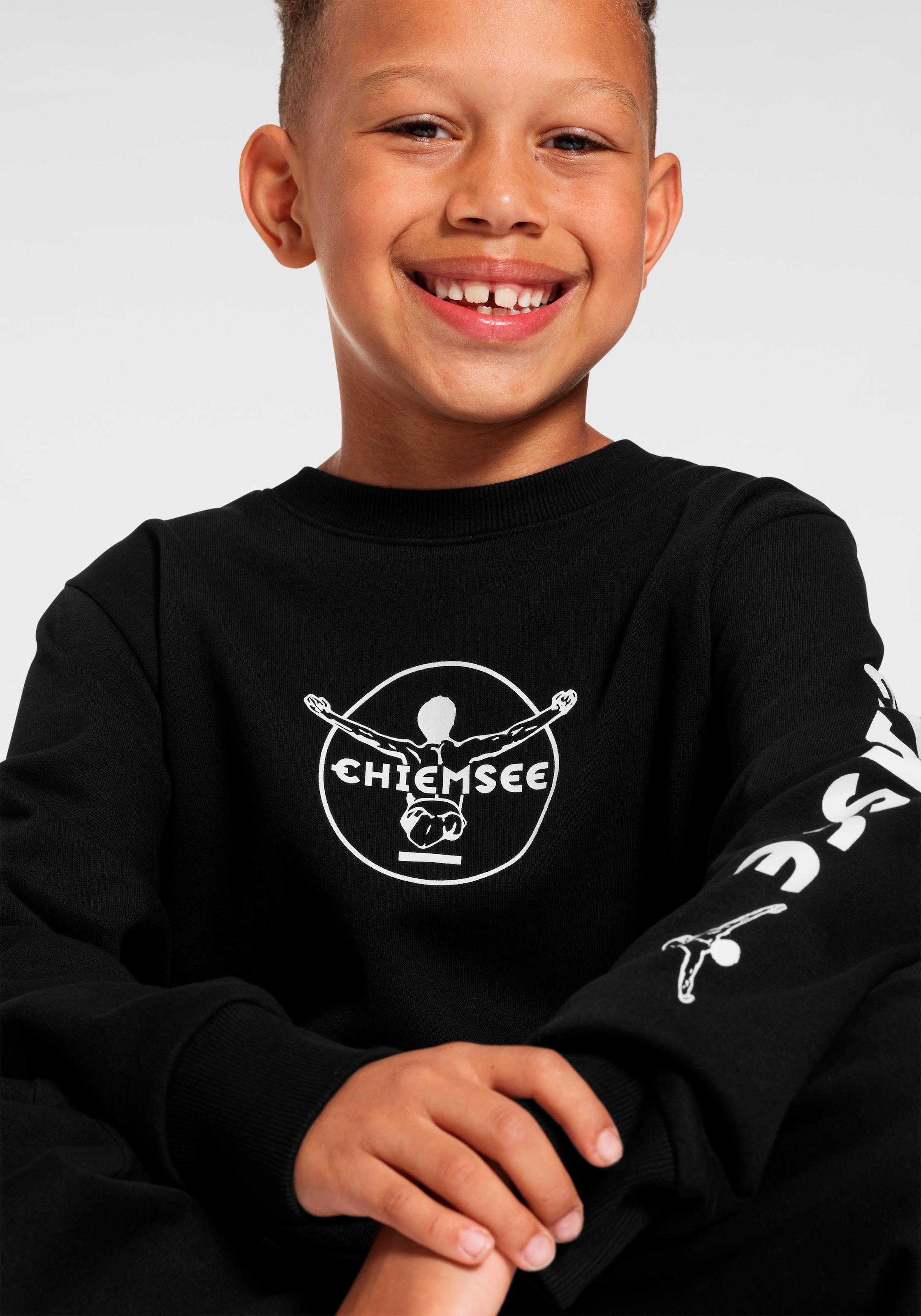 Chiemsee Shirt & Sweathose), Sweatanzug bestellen »Jogginganzug«, (Set, Hose Sweatshirt mit & OTTO tlg., bei Logo-Drucken 2