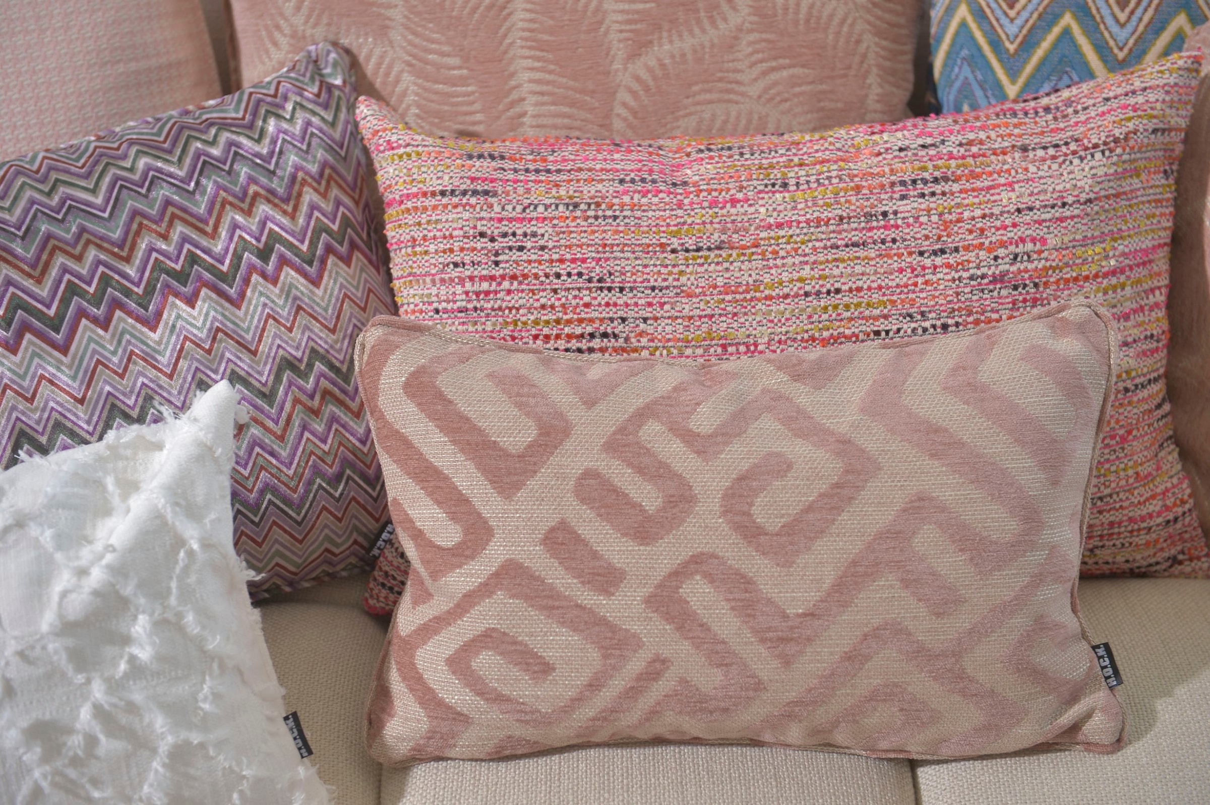 H.O.C.K. Dekokissen »Naira« mit geometrischem Muster, Kissenhülle mit Füllung, 1 Stück