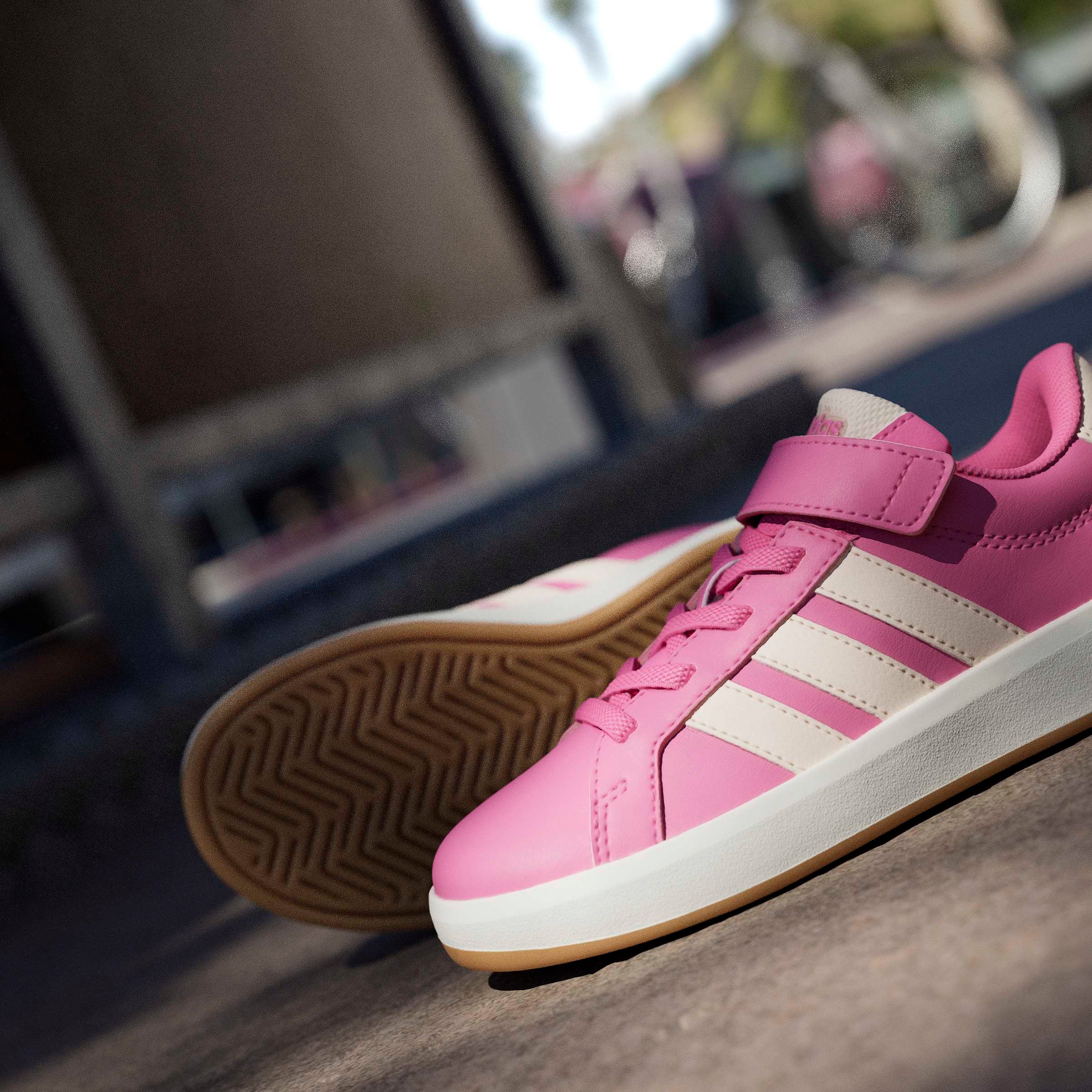 adidas Sportswear Sneaker »GRAND COURT 3.0 SCHUHE FÜR KINDER«  mit Klettverschluss, für Kinder