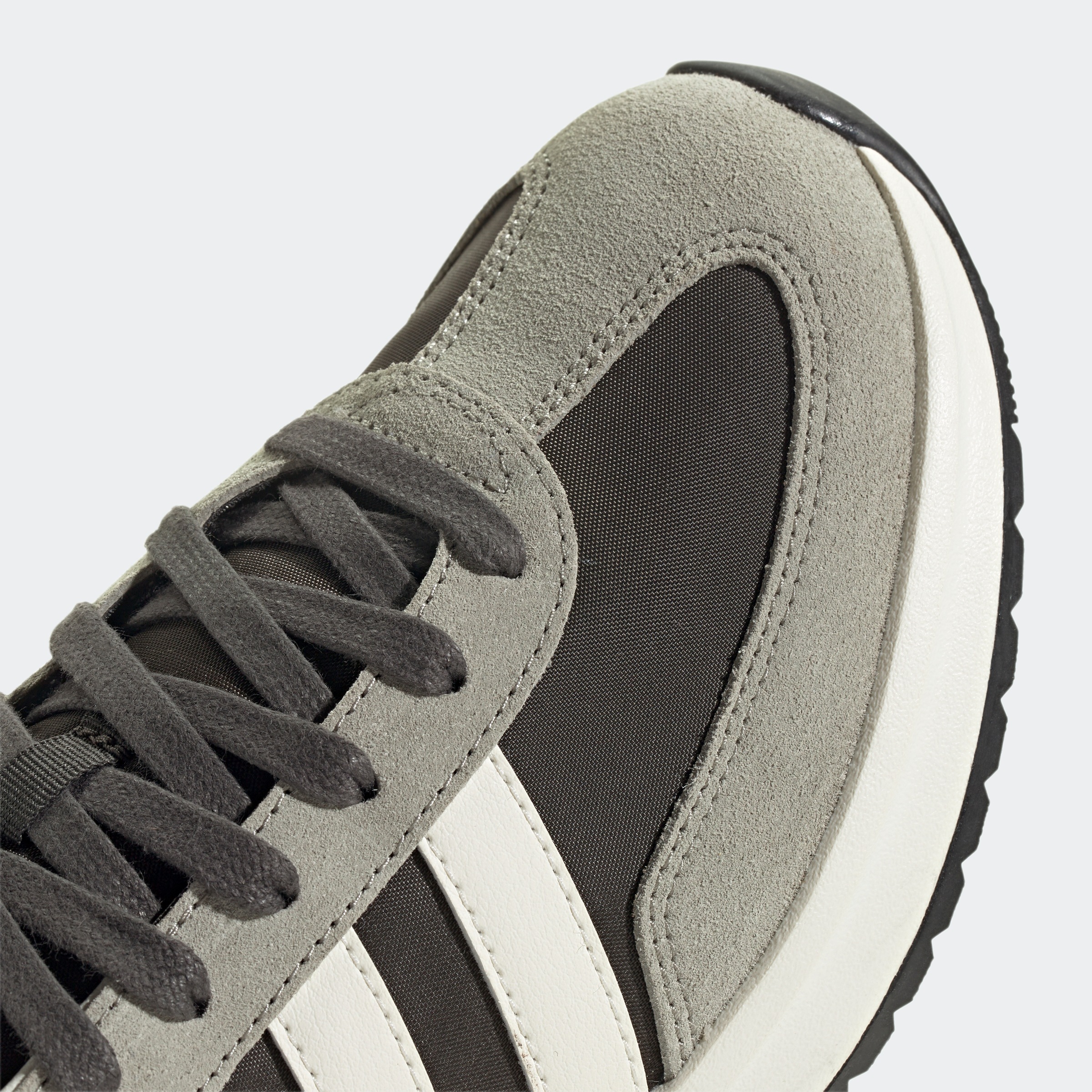 adidas Sportswear Sneaker »RUN 70S 2.0«, inspiriert vom Design des adidas SL72