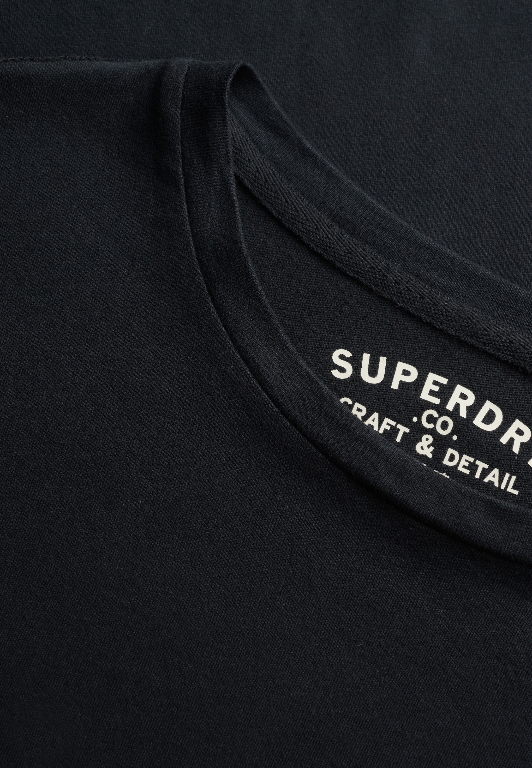 Superdry Rundhalsshirt »CLASSIC ESSENTIAL TEE«