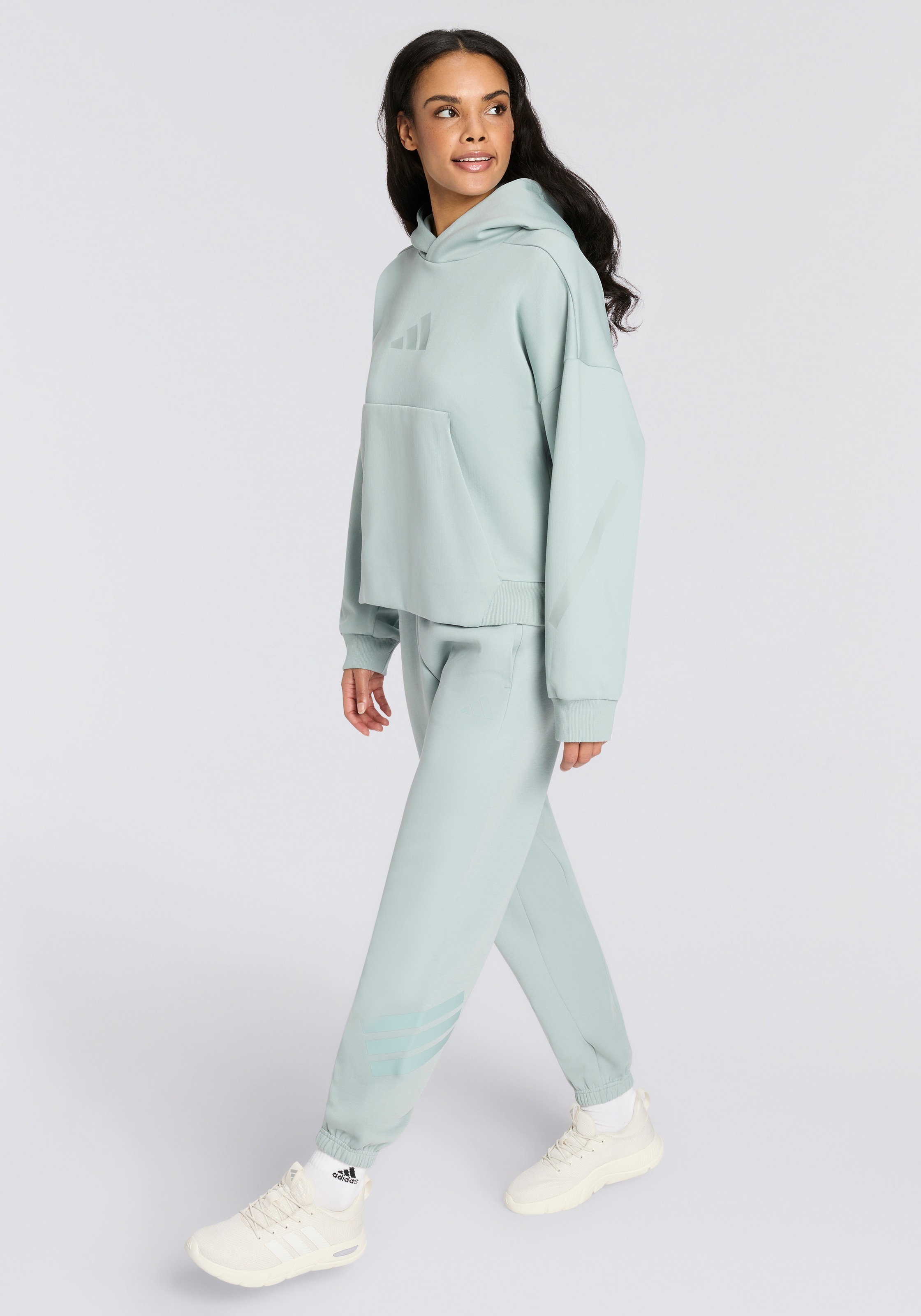 adidas Sportswear Kapuzensweatshirt »W Z.N.E. OH HD«
