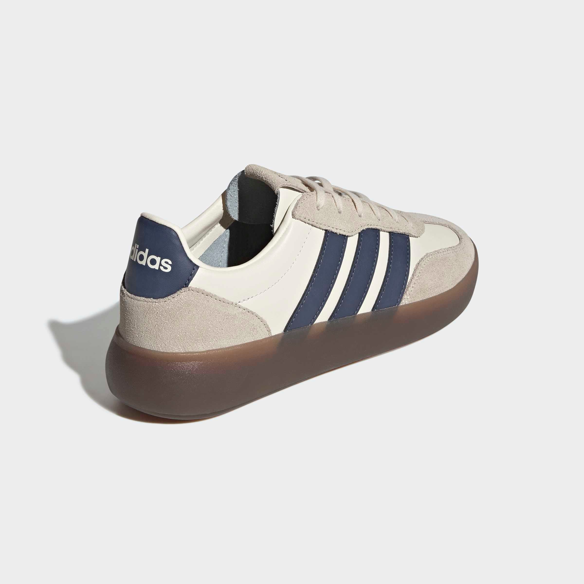 adidas Sportswear Sneaker »BARREDA DECODE«  inspiriert vom Design des adidas handball spezial