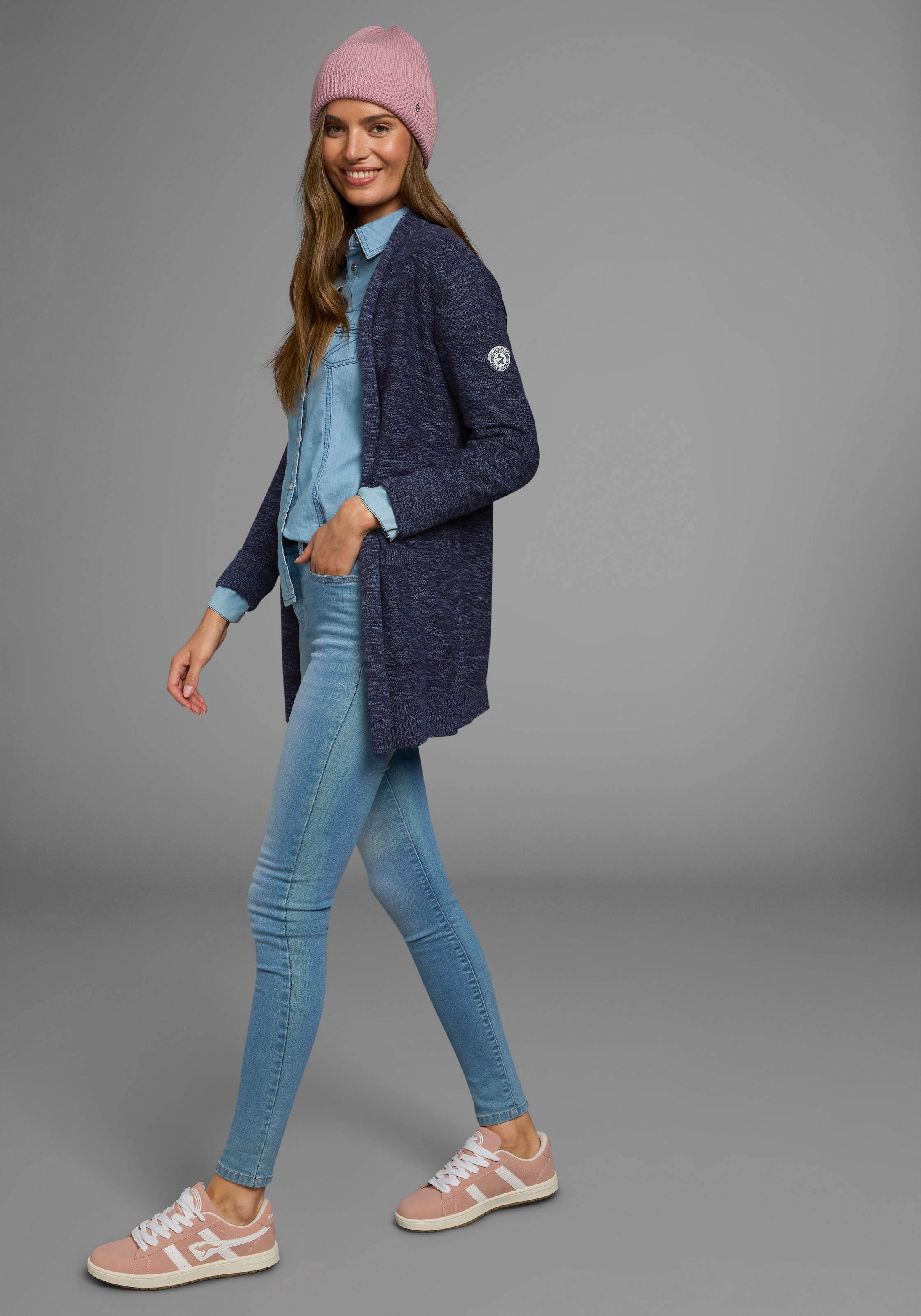 KangaROOS Strickjacke, in melierter Optik