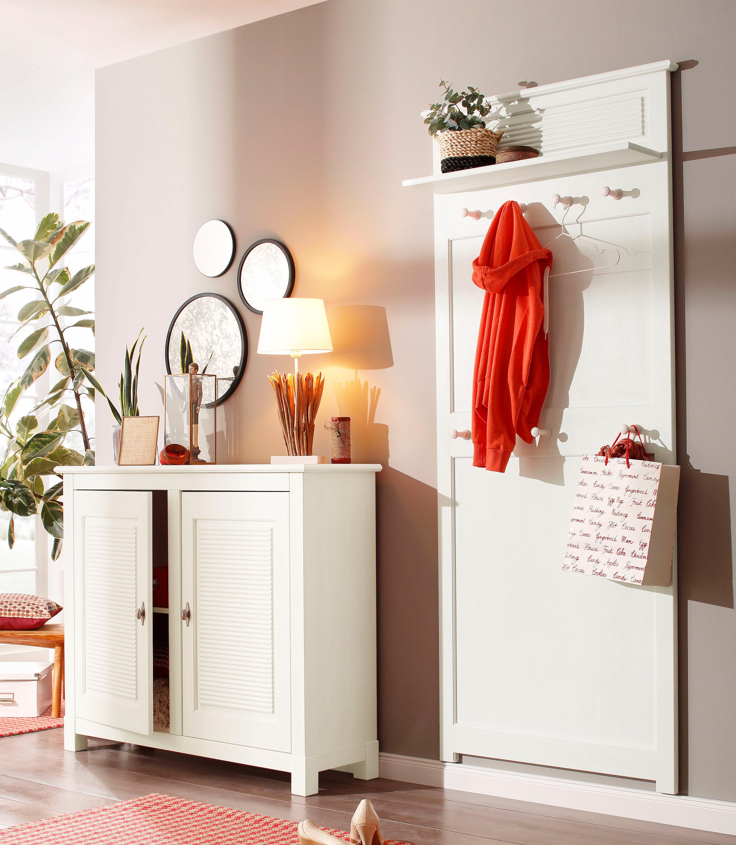 Home affaire Garderobenpaneel »Rauna«, aus massiver Kiefer, Breite 85 cm, FSC®-zertifiziert