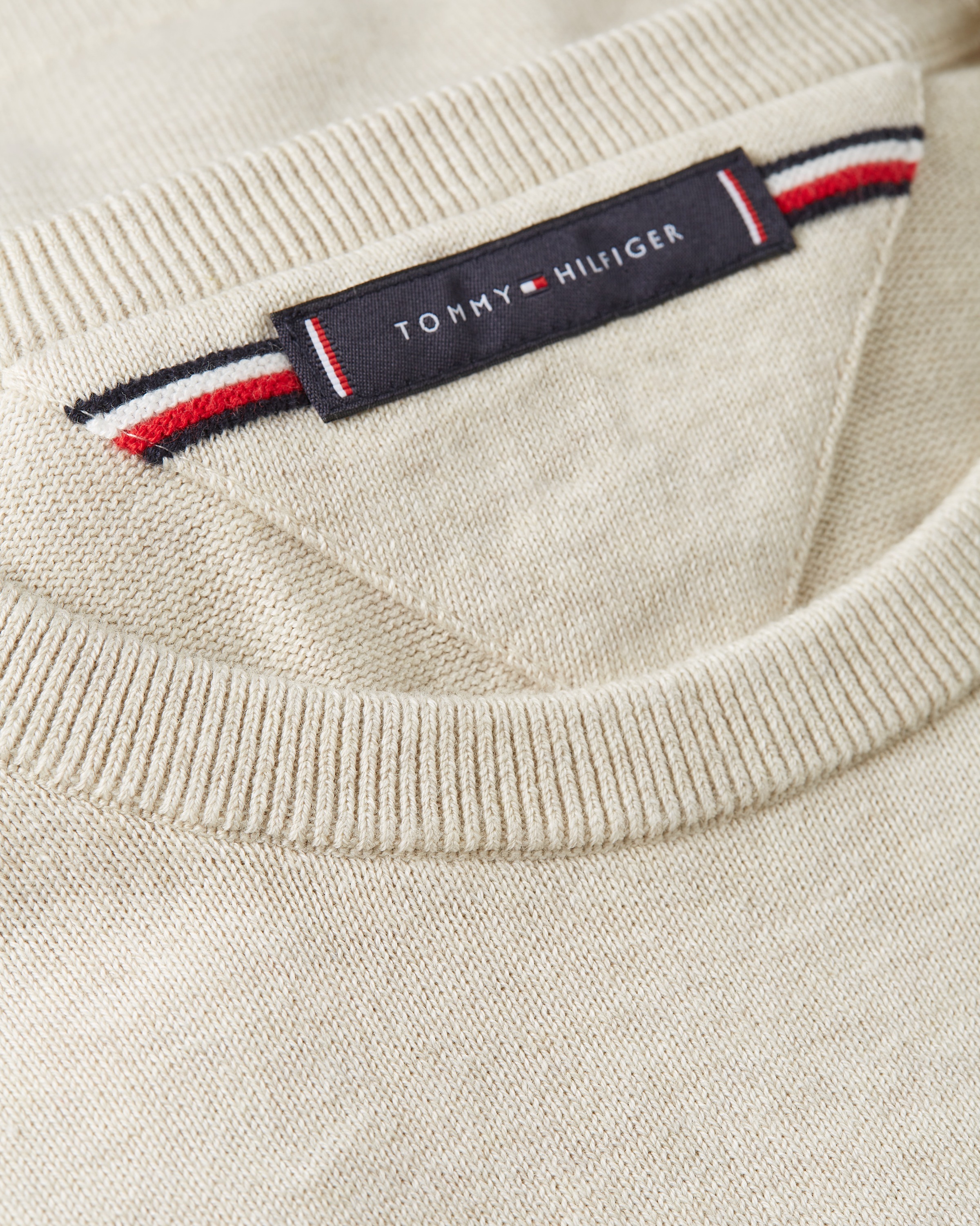 Tommy Hilfiger Rundhalspullover »ESSENTIAL COTTON CREW NECK«, 100% Baumwolle Crewneck Regular Fit Premium Mode