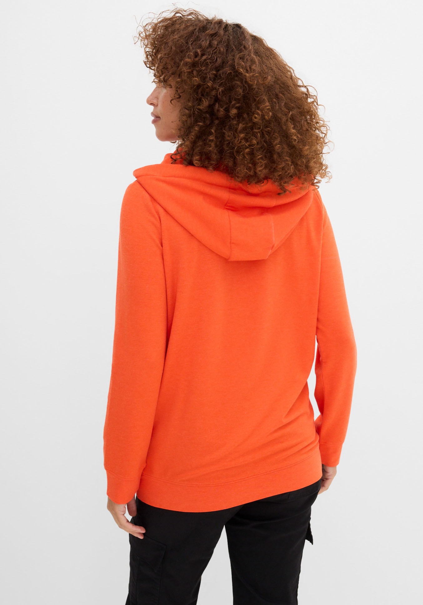 bonprix Kapuzensweatshirt , bequeme Passform, bedrucktes Bindeband, mit Kängurutasche
