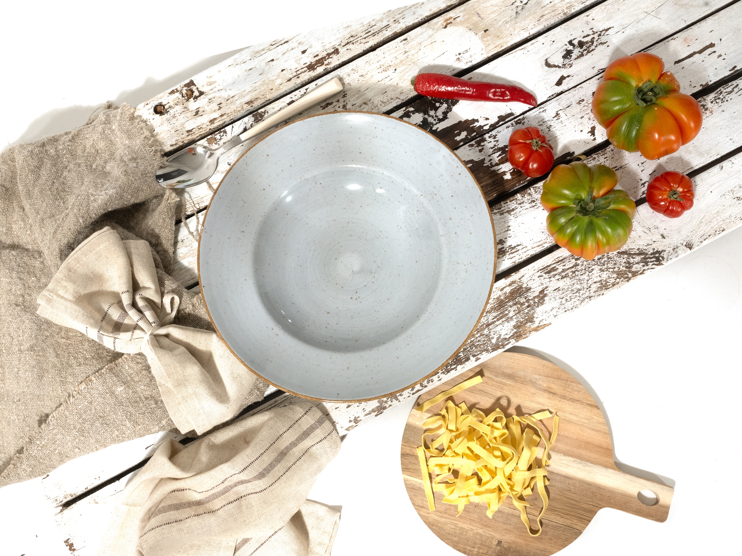 CreaTable Pastateller »Vintage Nature, Pastateller 27 cm 4-tlg« Handgemalt, Gesprenkelt, Rustikales Außenband