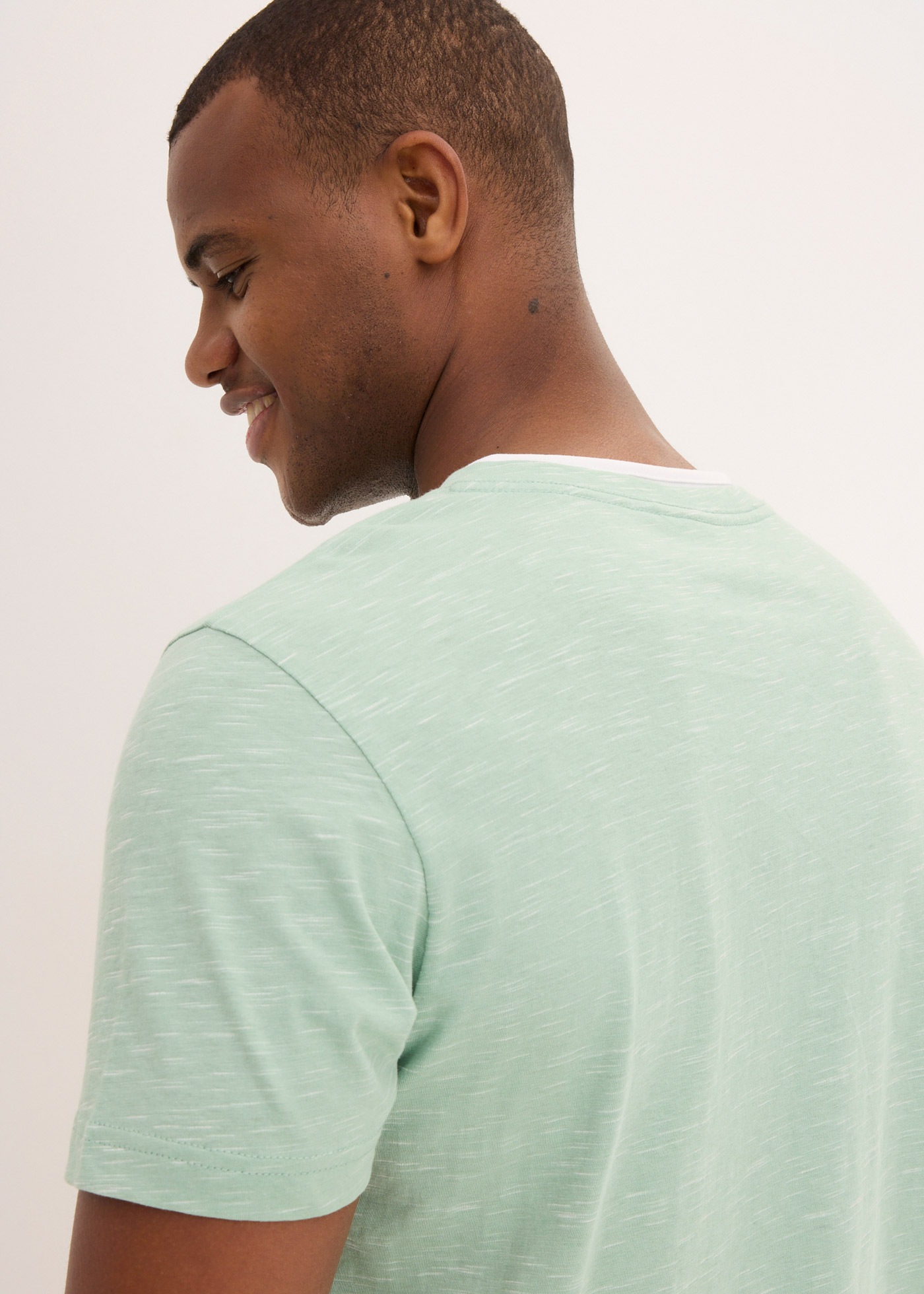 bonprix 2-in-1-Shirt »2 in 1 Shirt, Kurzarm« Regular Fit, mit Brusttasche, Henley-Stil, Lagen-Look