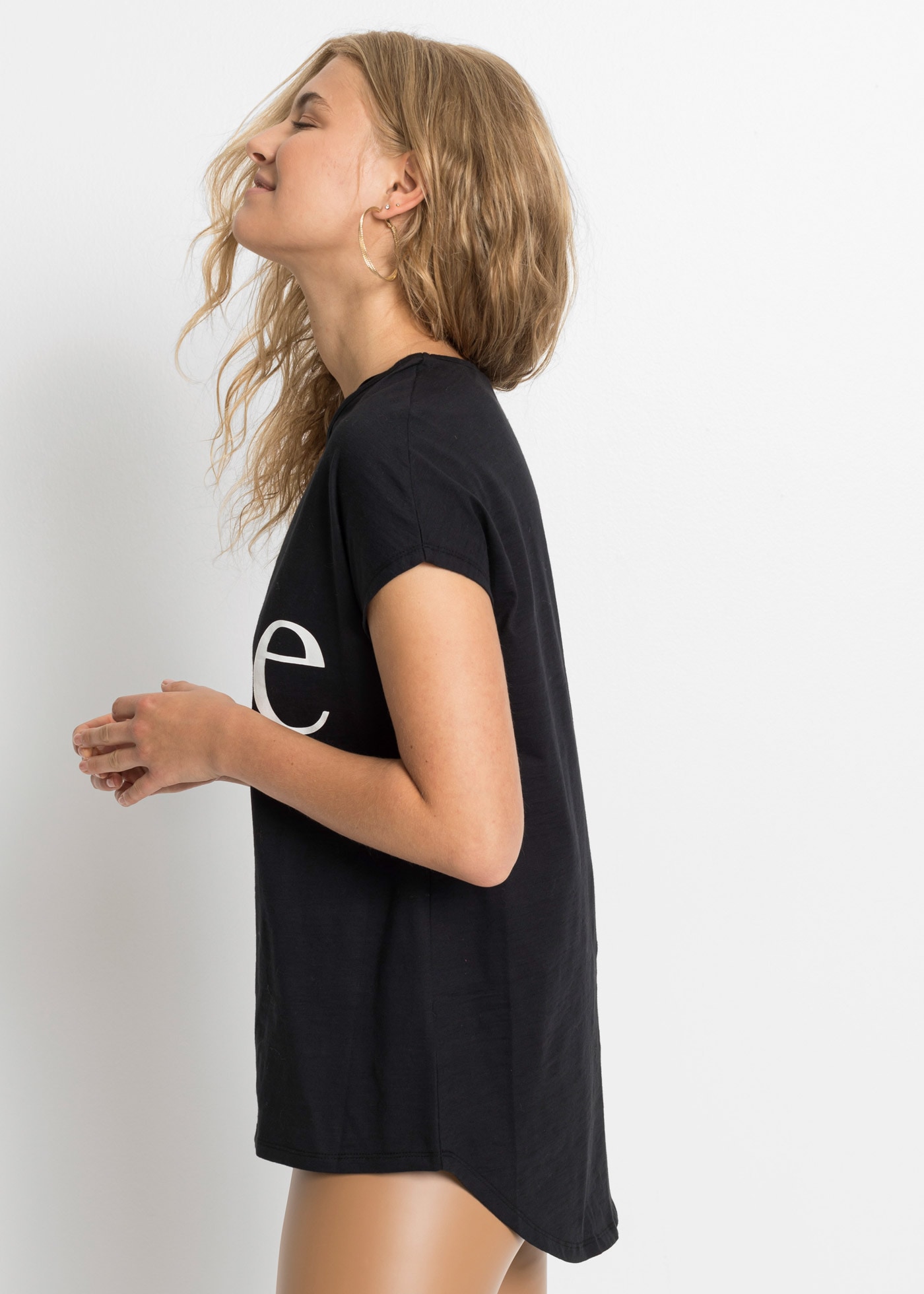 bonprix T-Shirt bequeme Passform, Kurzarm, mit Rundhalsausschnitt