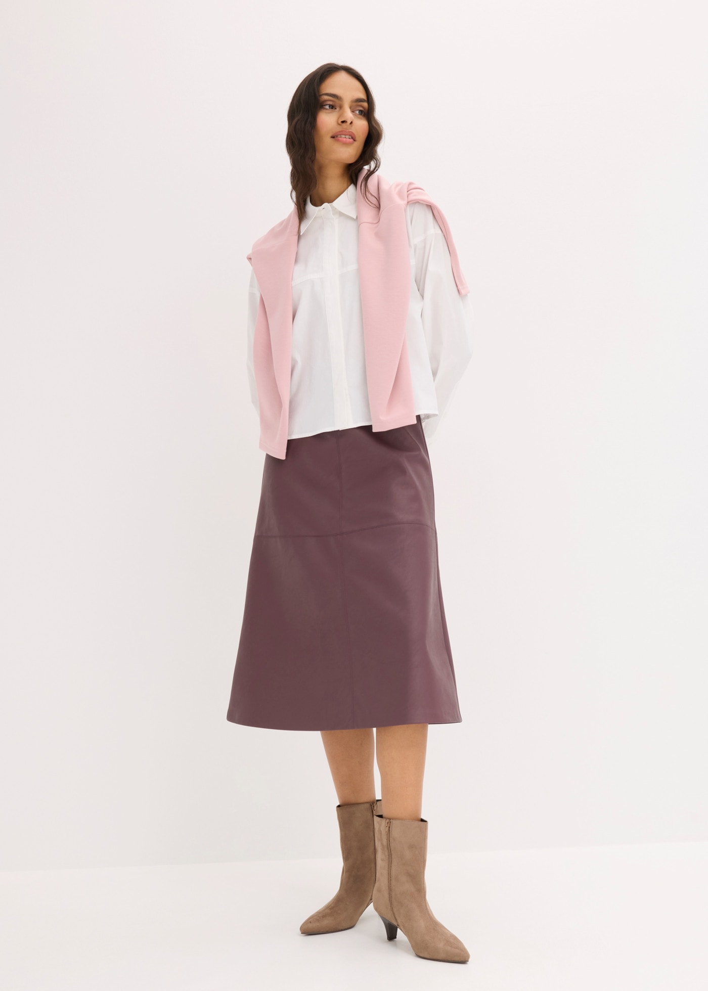 bonprix Midirock aus Lederimitat, Regular Fit, Midi-Länge, eleganter Stil