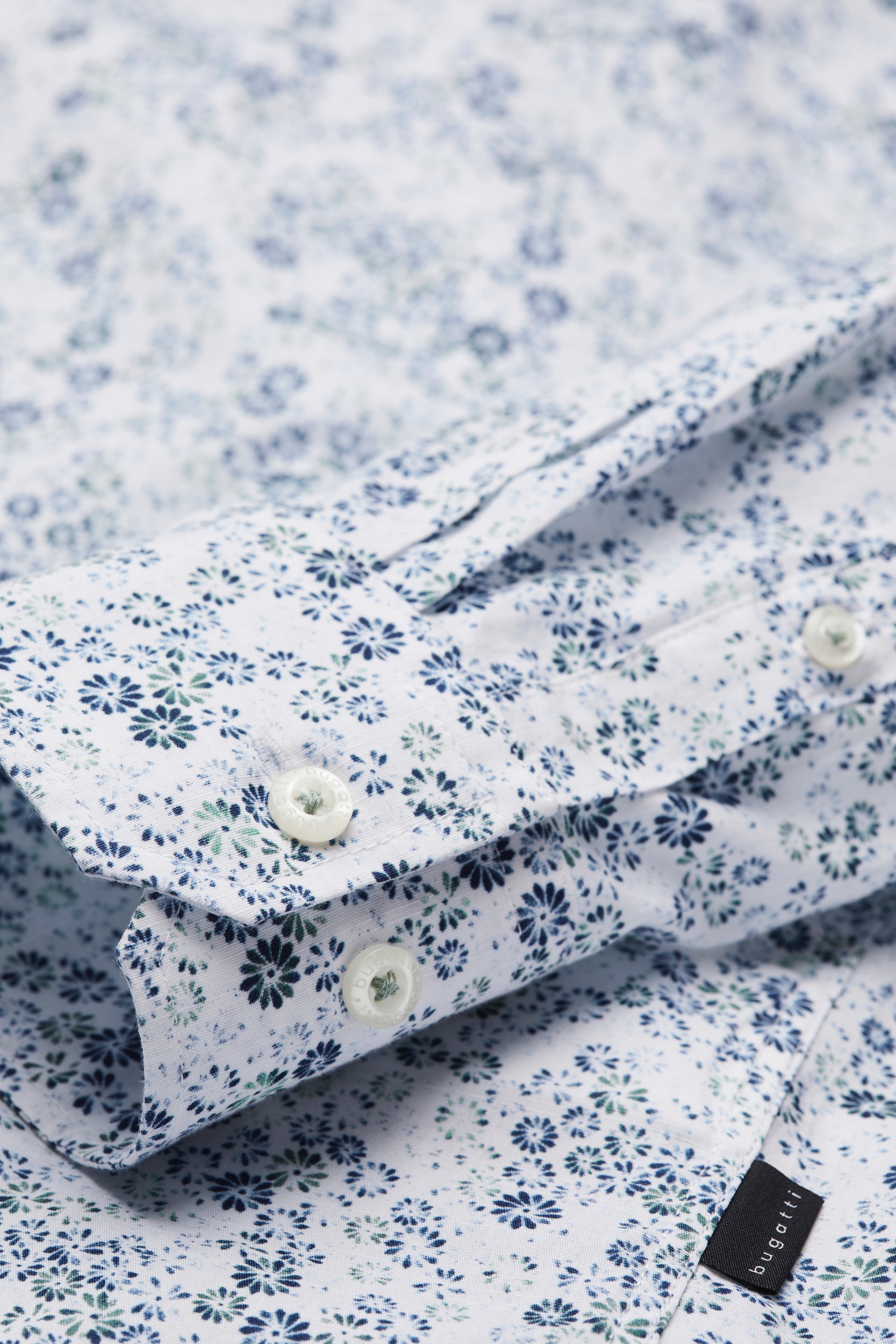 bugatti Langarmhemd, mit Blumen-Print