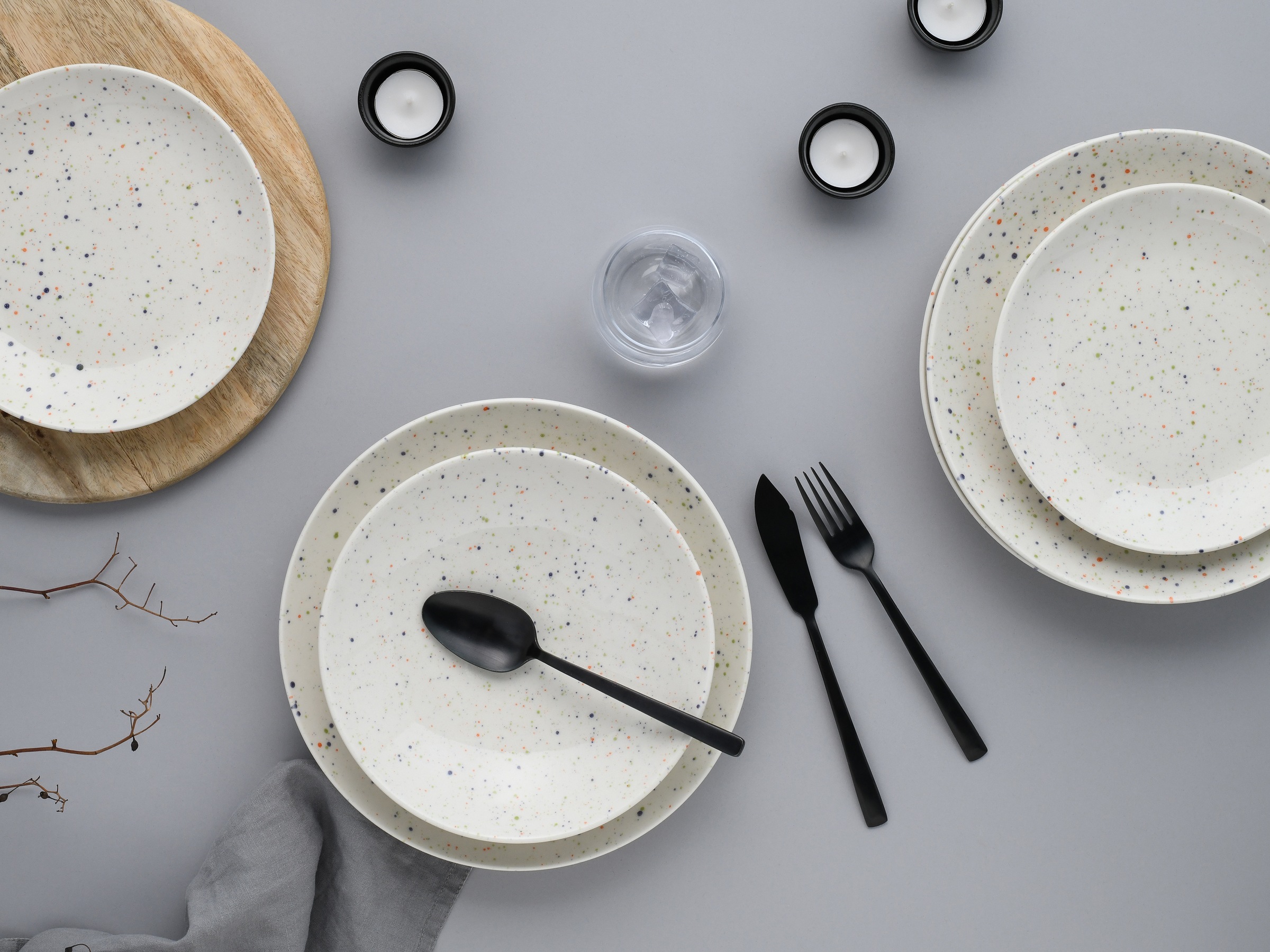 CreaTable Teller-Set »Confetti, Teller Set 12-tlg.« Unregelmäßige bunte Punkte, Gute Laune Geschirr, Frisch, Freundlich