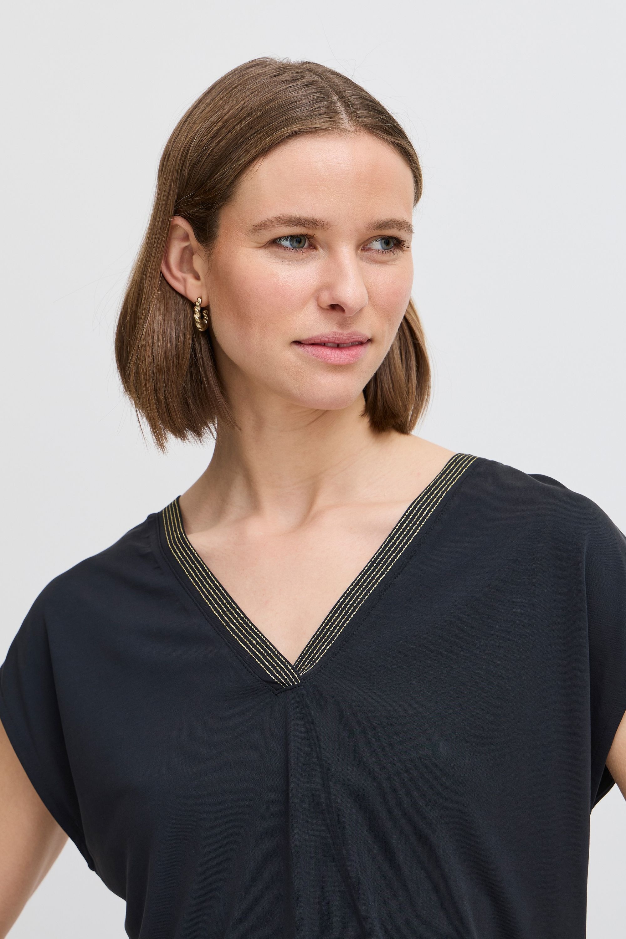 b.young V-Shirt »V-Shirt BYPERL«