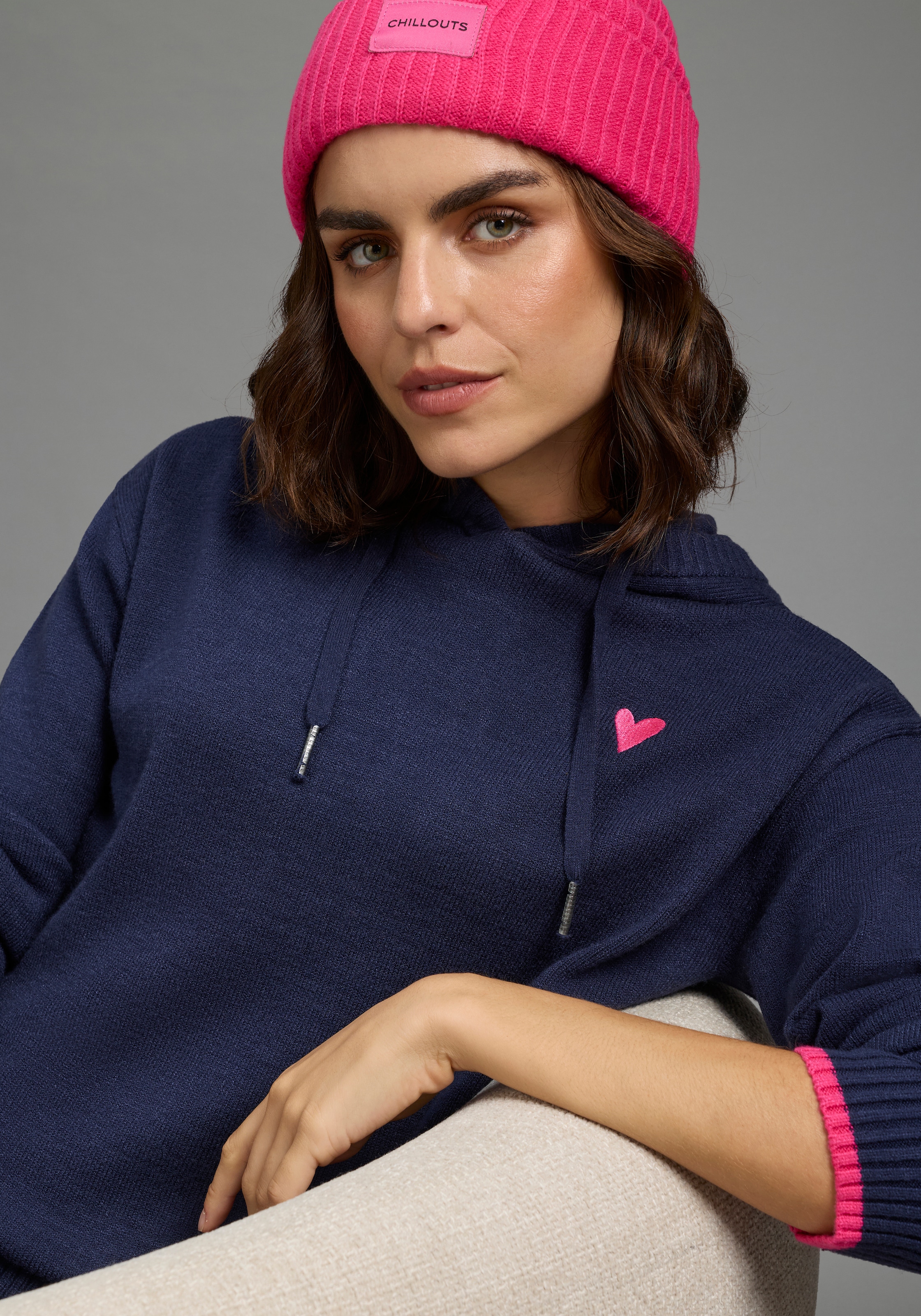 KangaROOS Kapuzenpullover mit Kapuze und Kordelzug, hüftlange Form, normale Passform