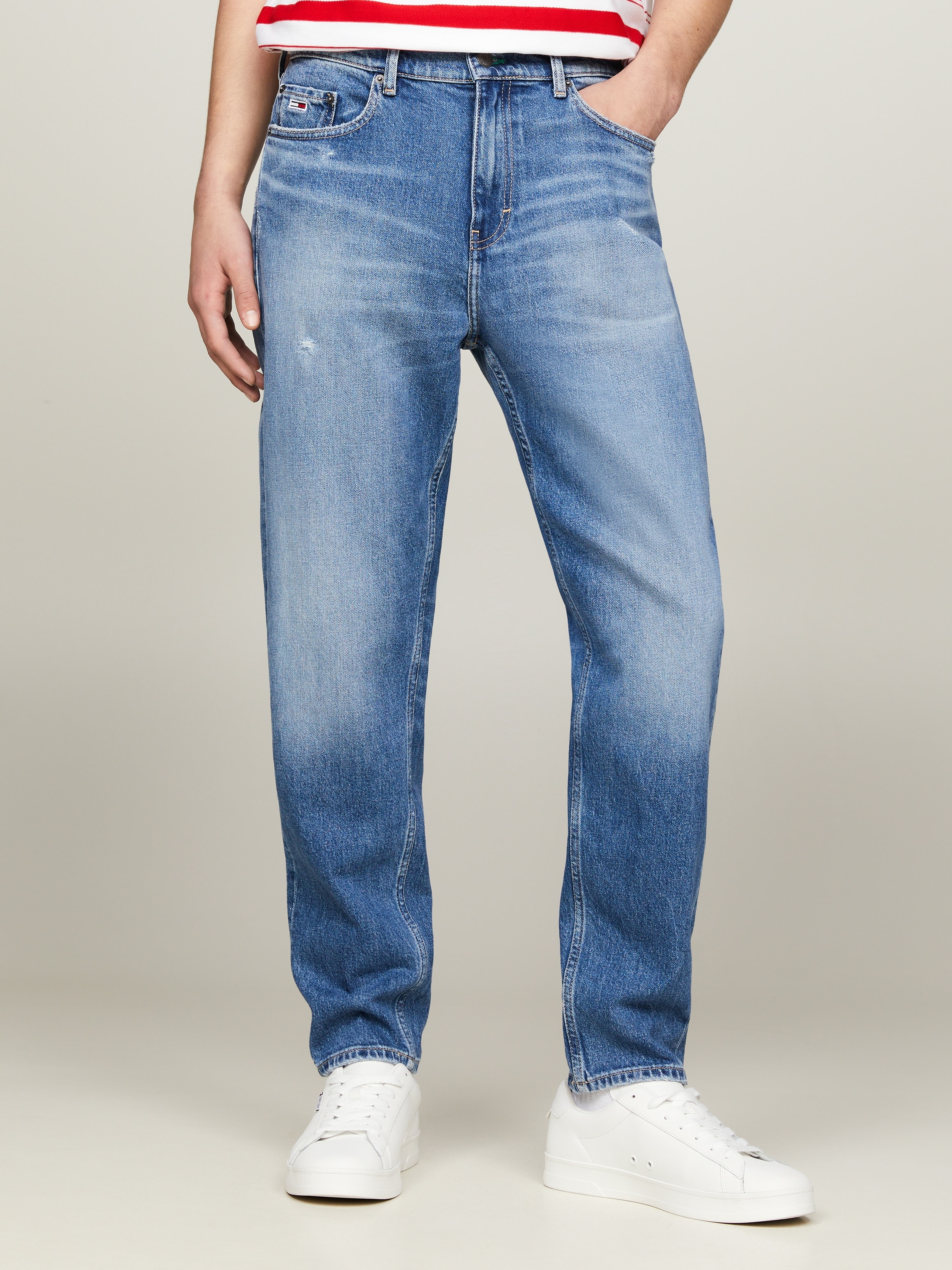 Tommy Jeans Tapered-fit-Jeans »ISAAC RLXD TAPERED«, im 5-Pocket-Style