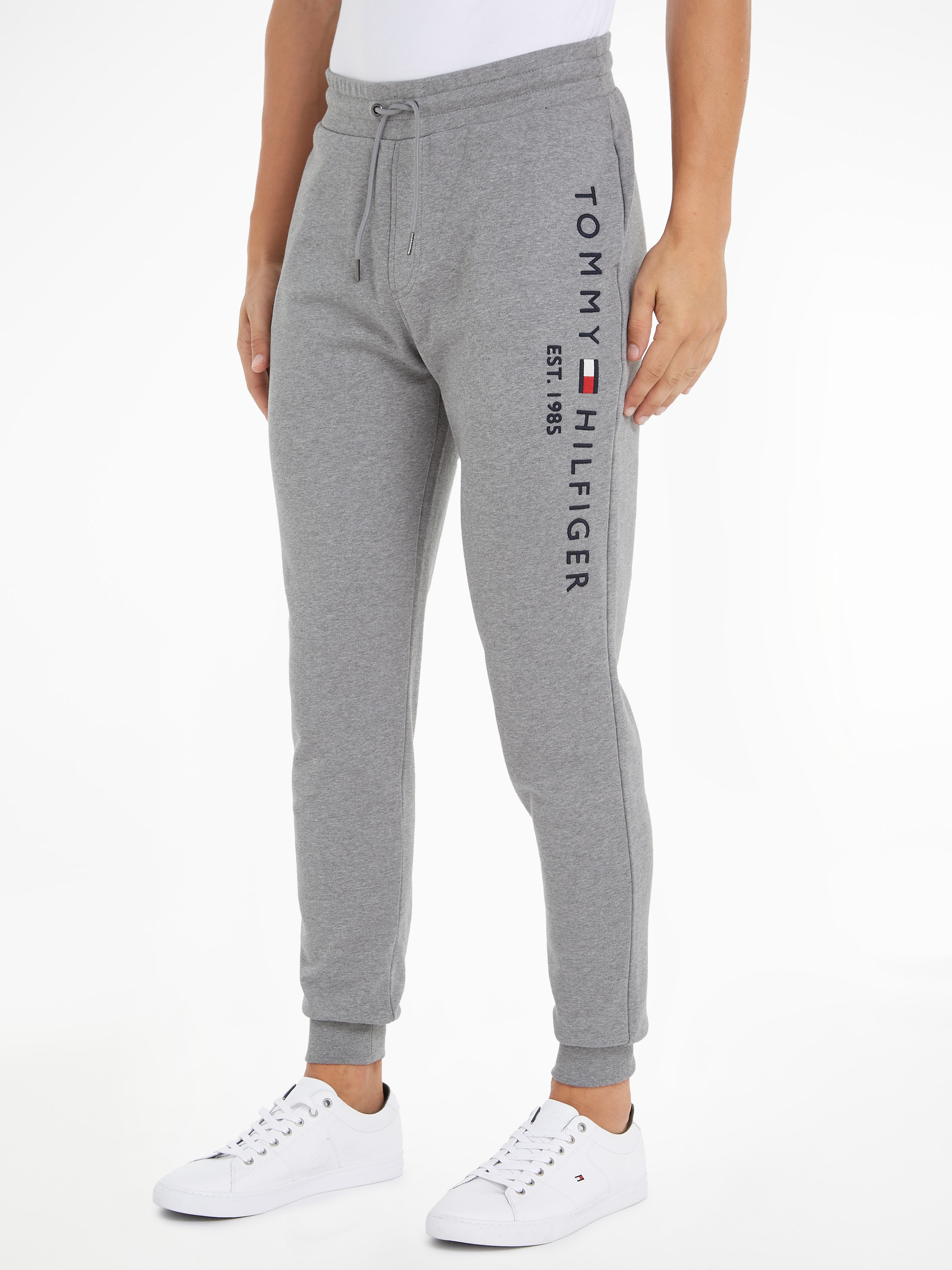 Tommy Hilfiger Sweathose »BASIC BRANDED SWEATPANTS«, mit großem Tommy Hilfiger Schriftzug