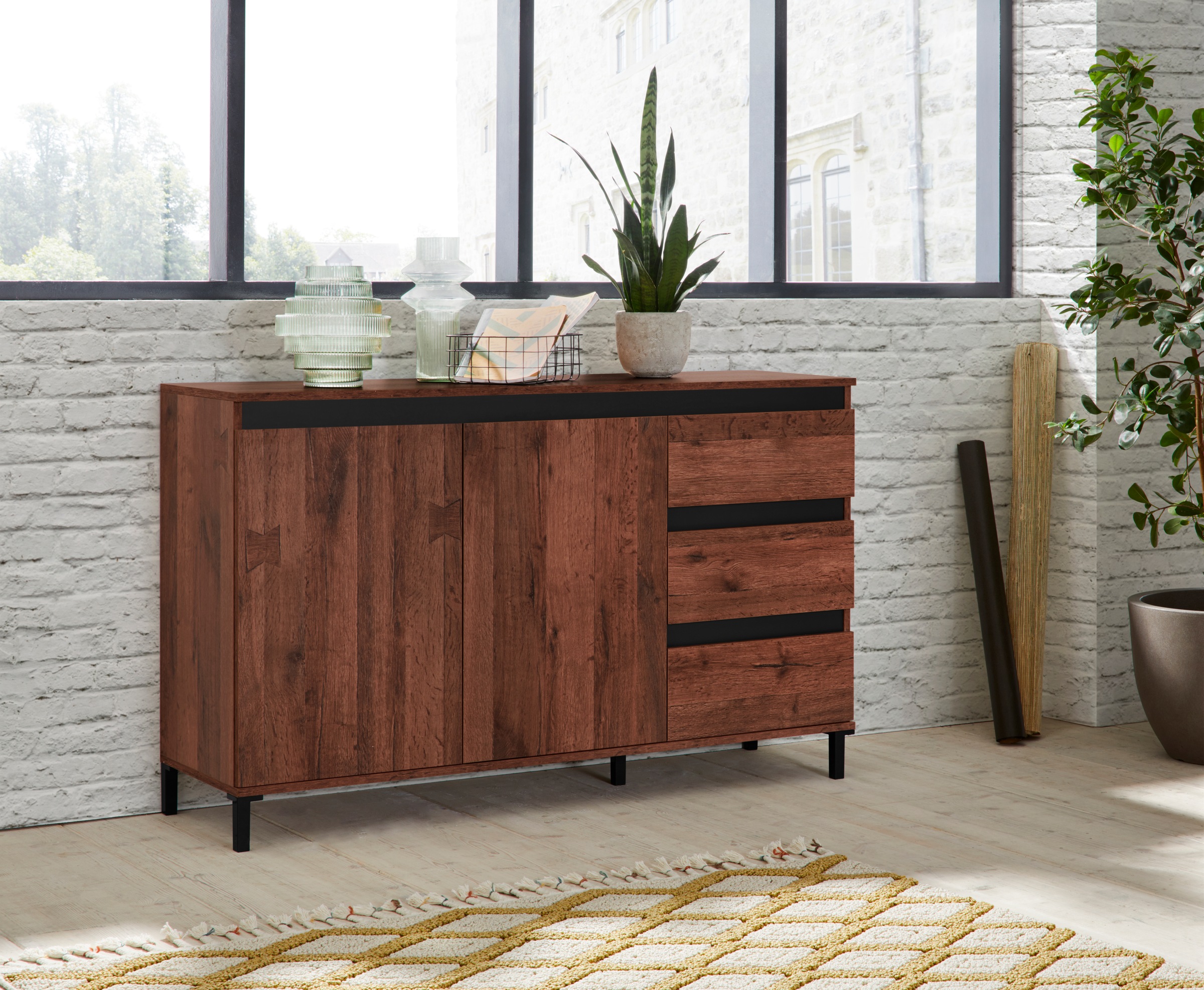 INOSIGN Sideboard »Genio Industrial«, Mit wendbare Blende in weiß/ anthrazit, Breite 138 cm