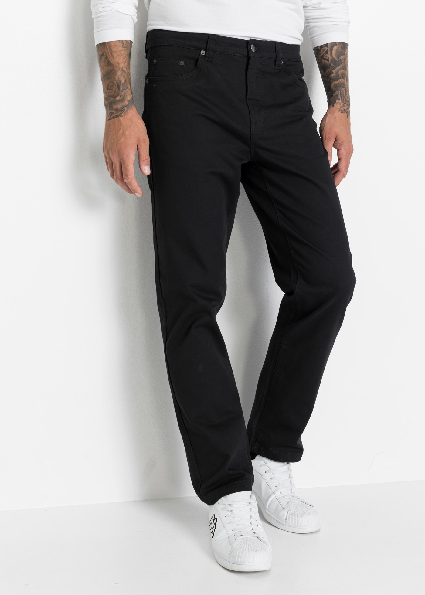 bonprix Stretch-Hose »Classic Fit Stretch-Hose, Straight«  Five-Pocket-Design, mit Eingrifftaschen, Gesäßtaschen und Coinpocket