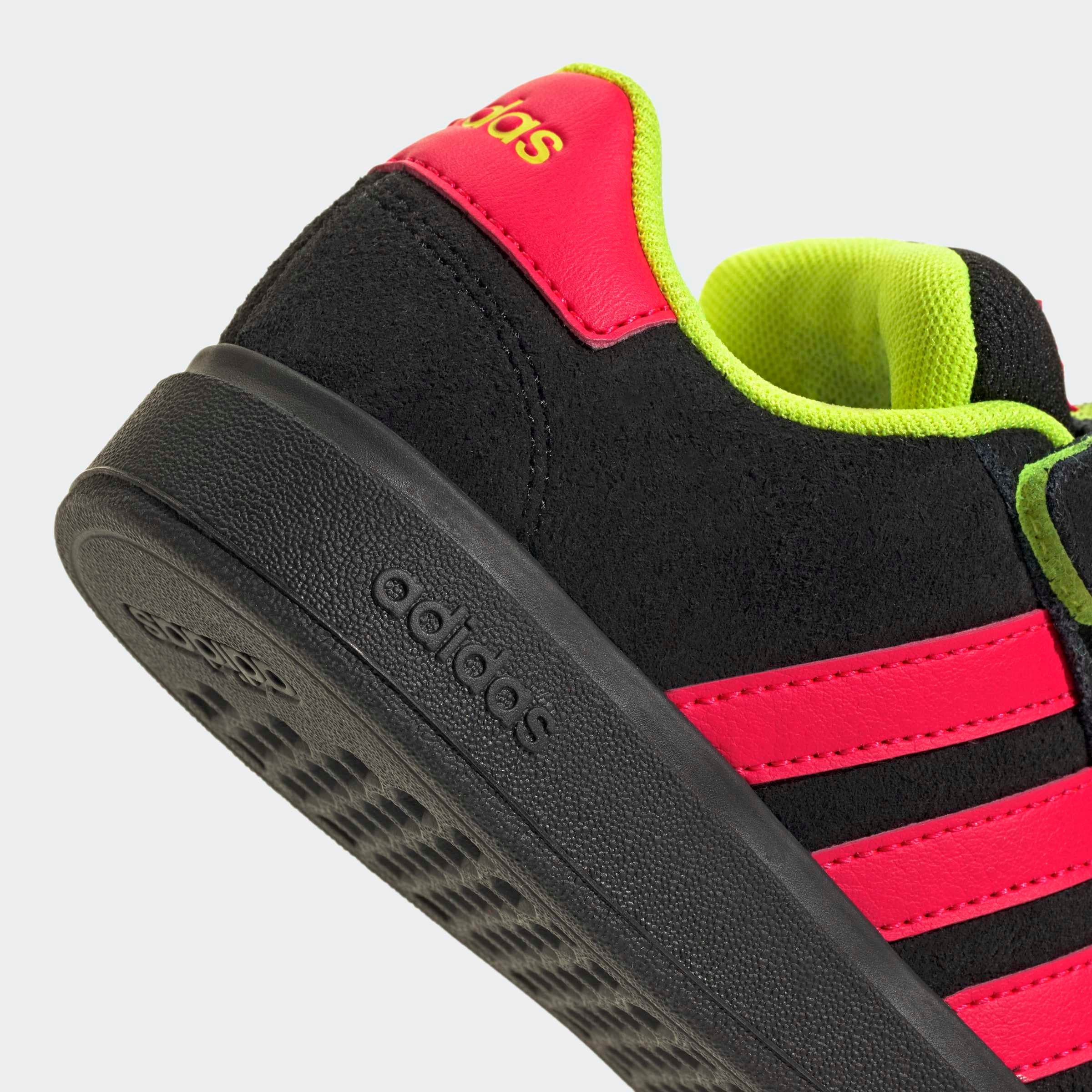 adidas Sportswear Sneaker »GRAND COURT 00S KIDS«  Design auf den Spuren des adidas Superstar, für Kinder