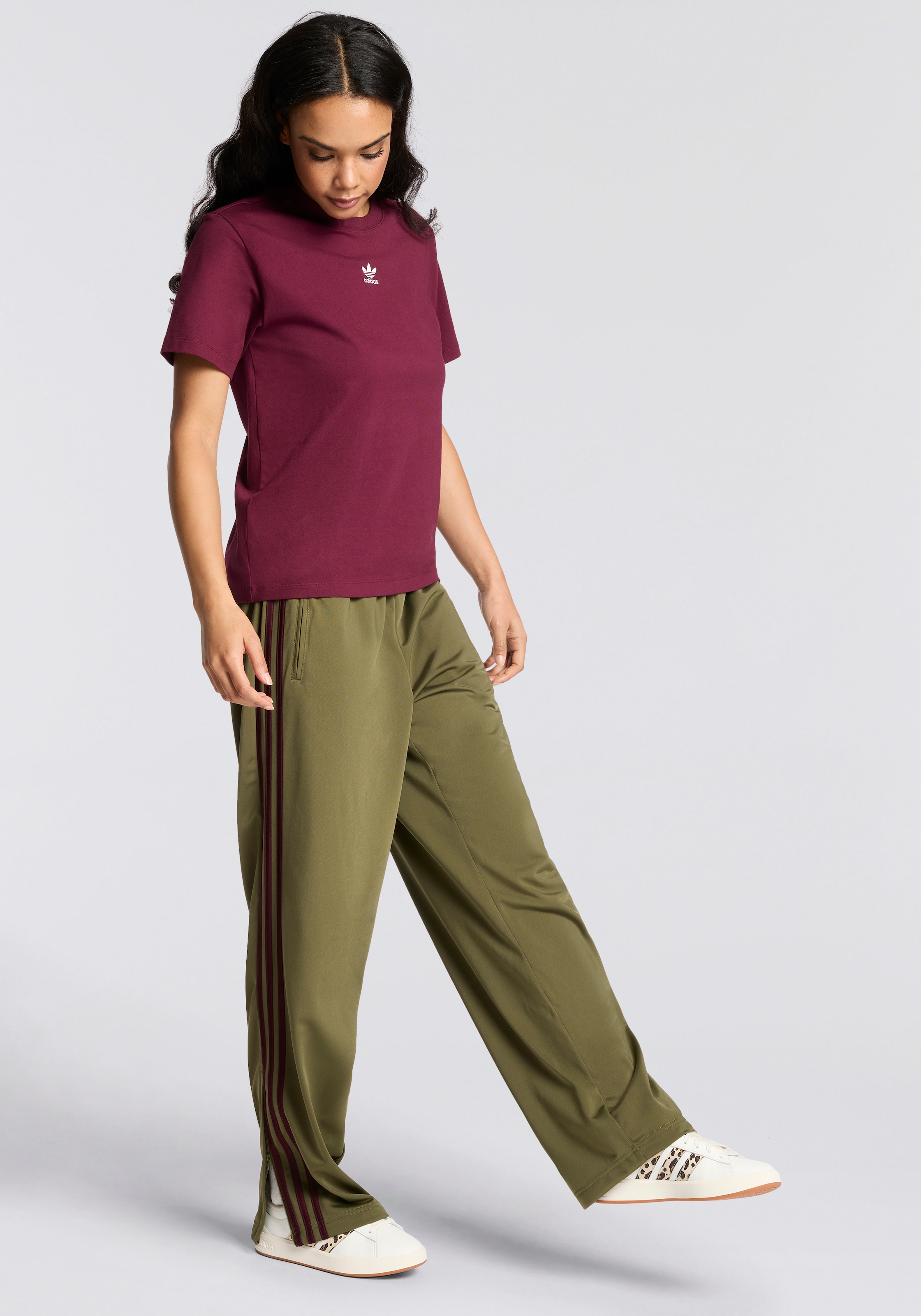 adidas Sportswear Sneaker »GRAND COURT 3.0«  mit Leo Muster