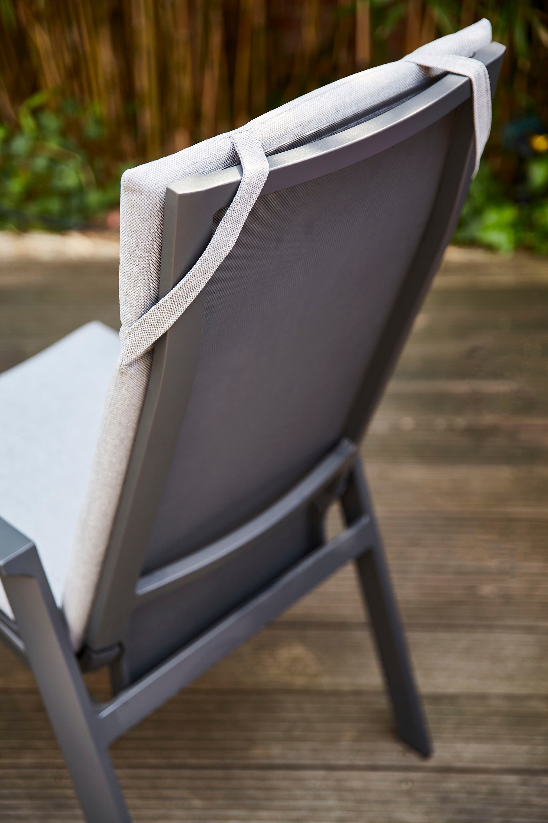 Siena Garden Garten-Essgruppe »Valencia/Ancona«, (Set, 15 tlg., 6 Sessel: 59x71x110 cm, Liege: 70x154x109,5 cm, Tisch: 220x100x74 cm), Polypropylen, Aluminium, Tischplatte aus Keramik, inkl. 7 Auflagen